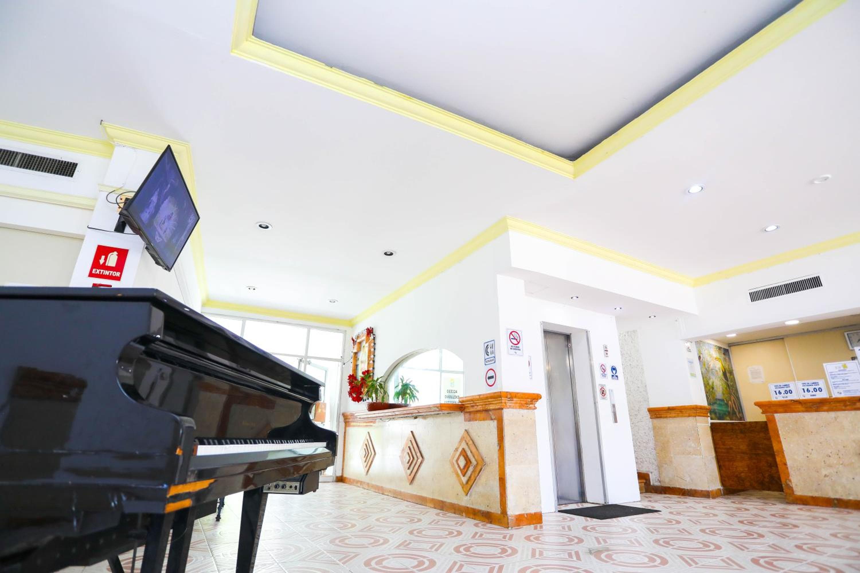 Hotel Caribe Internacional Cancun — 28