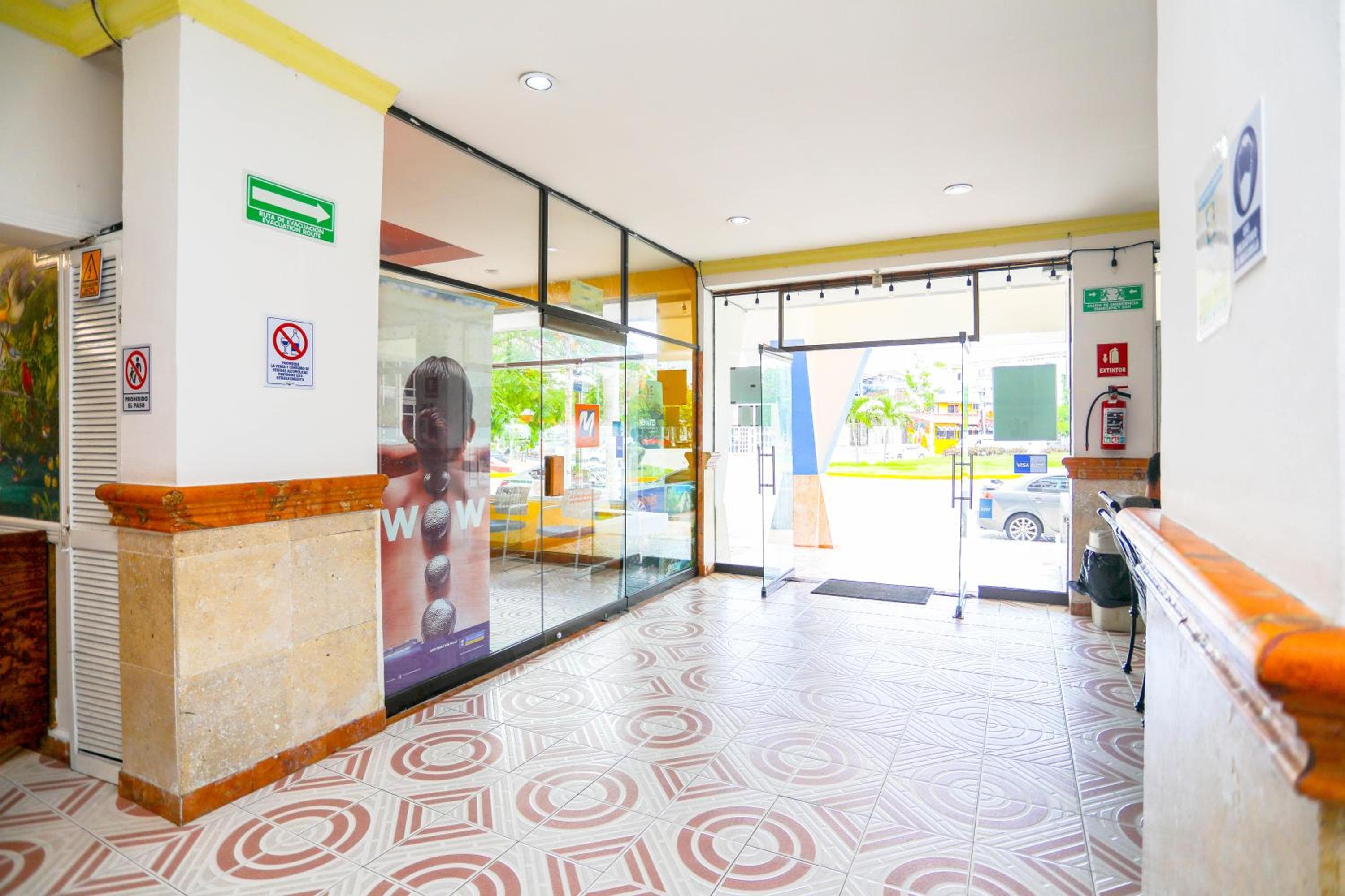 Hotel Caribe Internacional Cancun — 6