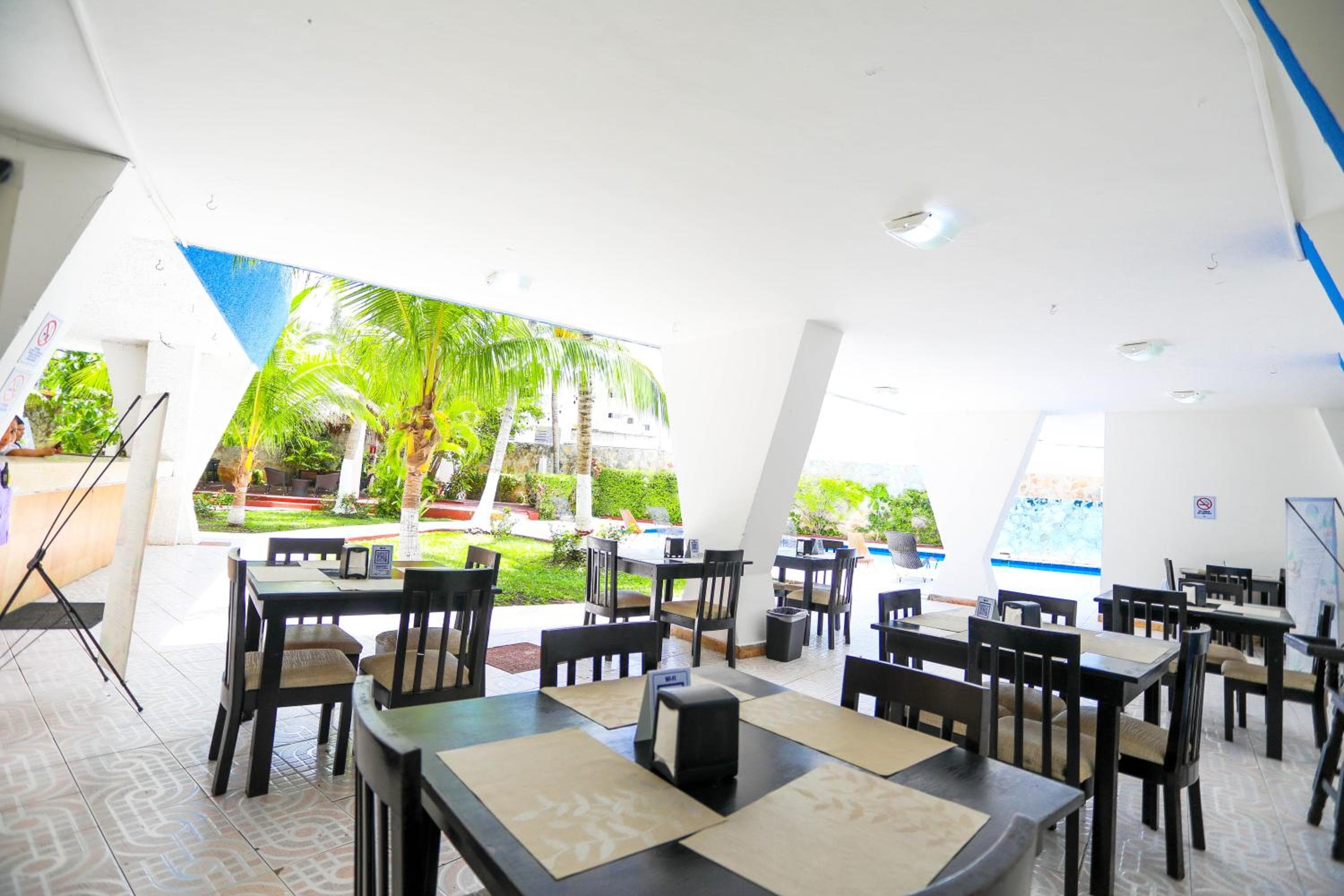 Hotel Caribe Internacional Cancun — 27