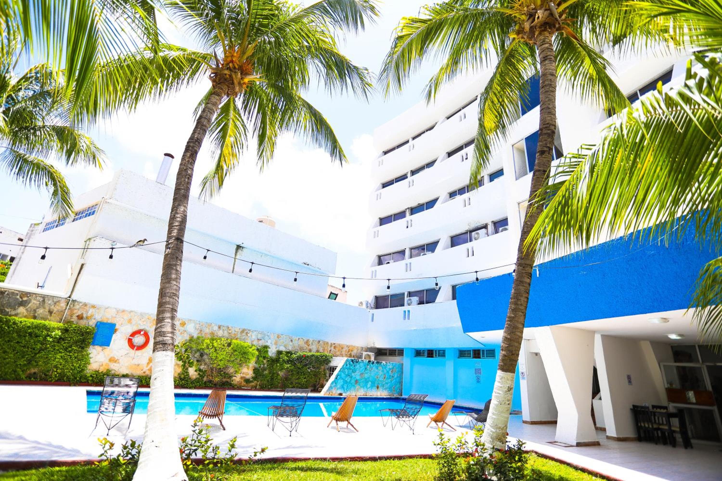 Hotel Caribe Internacional Cancun — 7