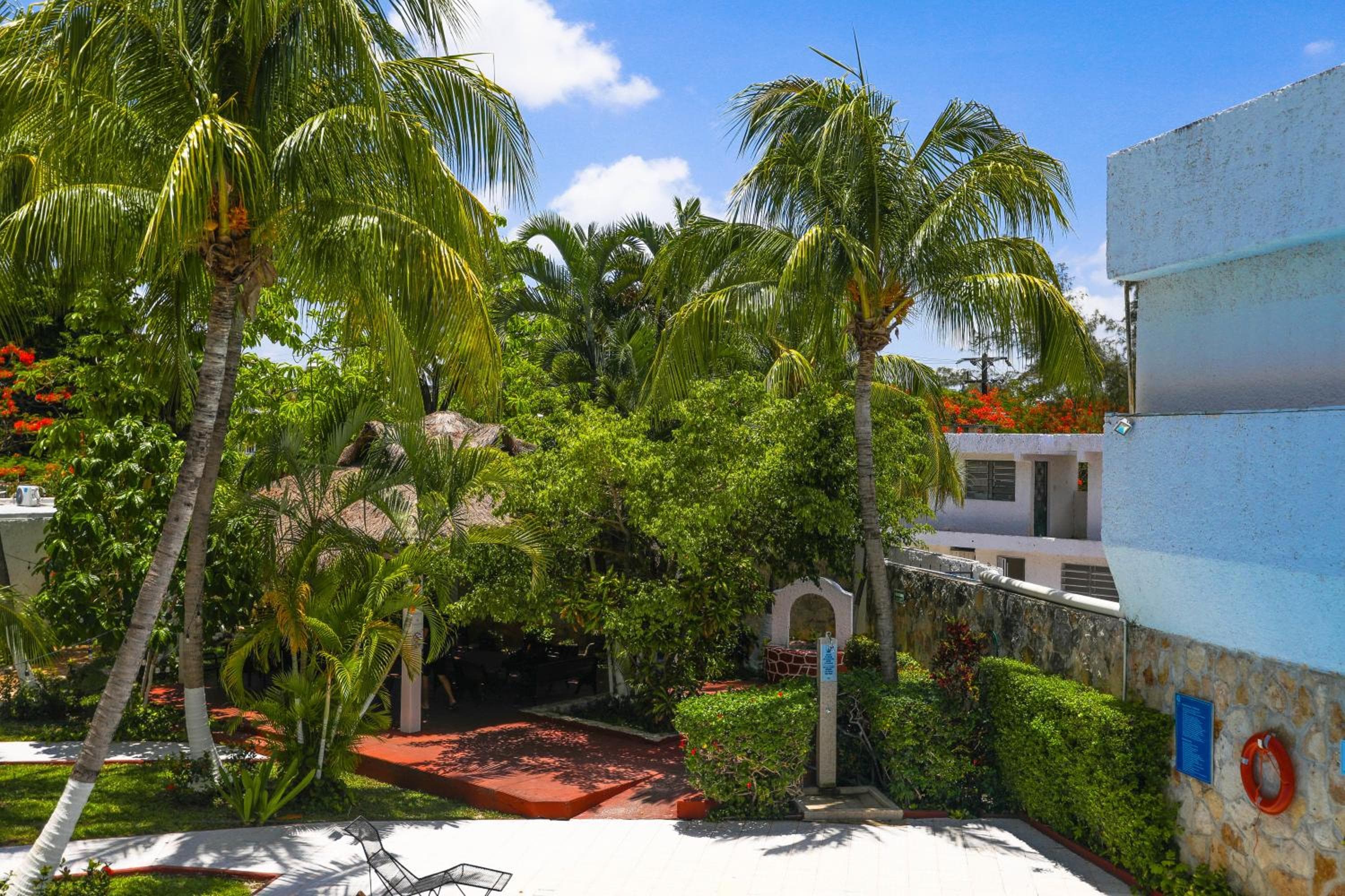Hotel Caribe Internacional Cancun — 24