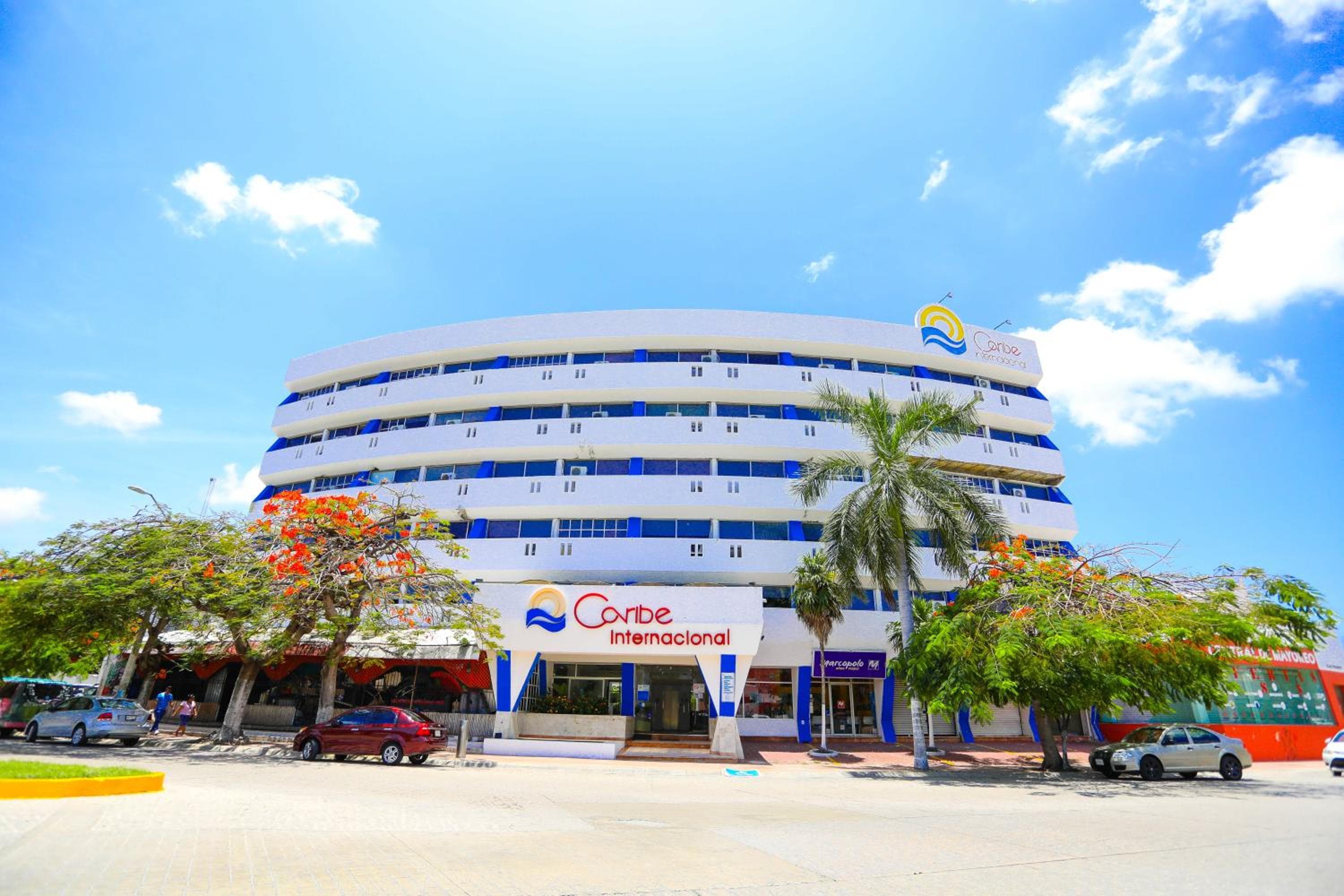 Hotel Caribe Internacional Cancun — 3