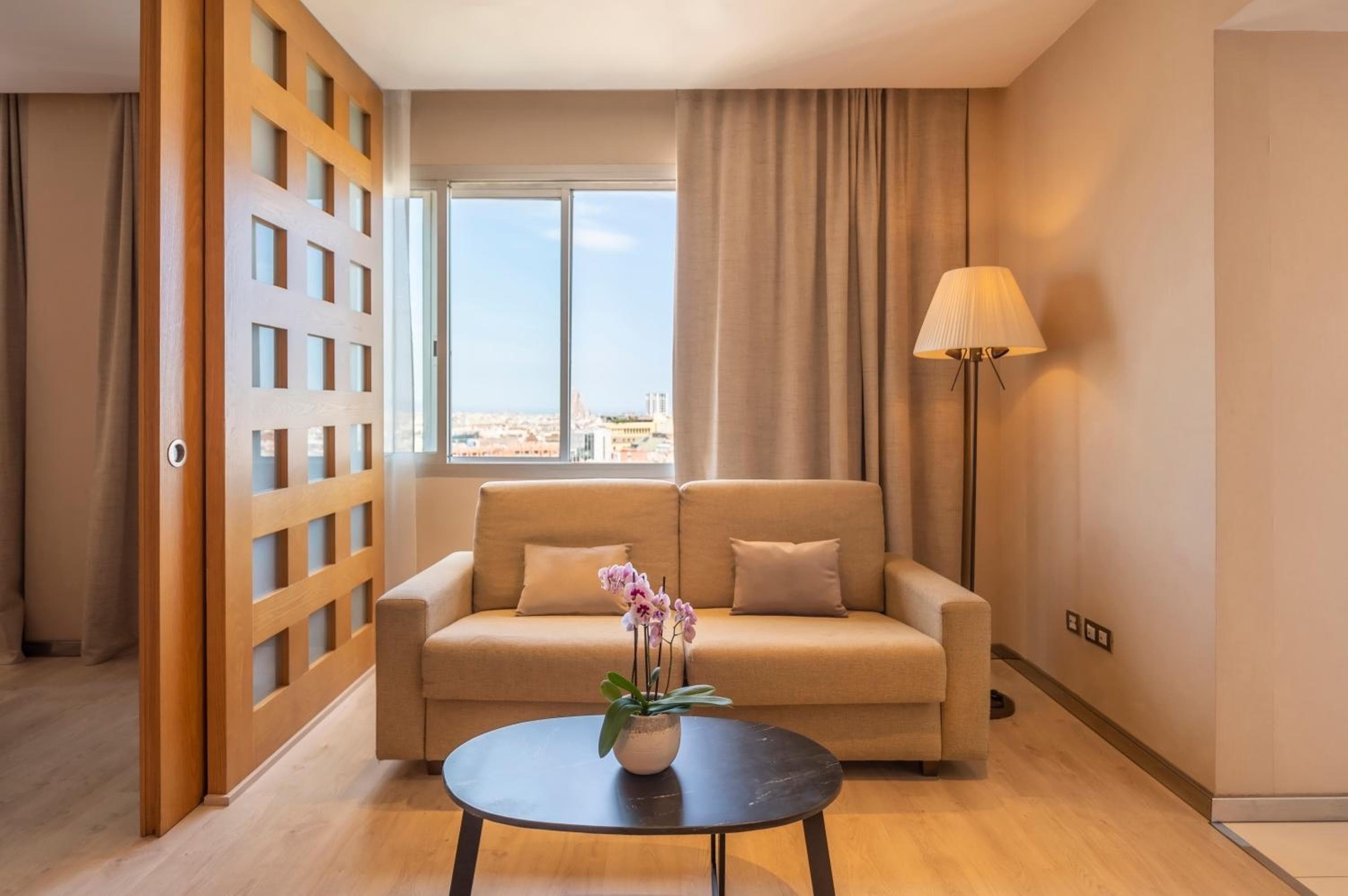 Hesperia Barcelona Presidente — 24