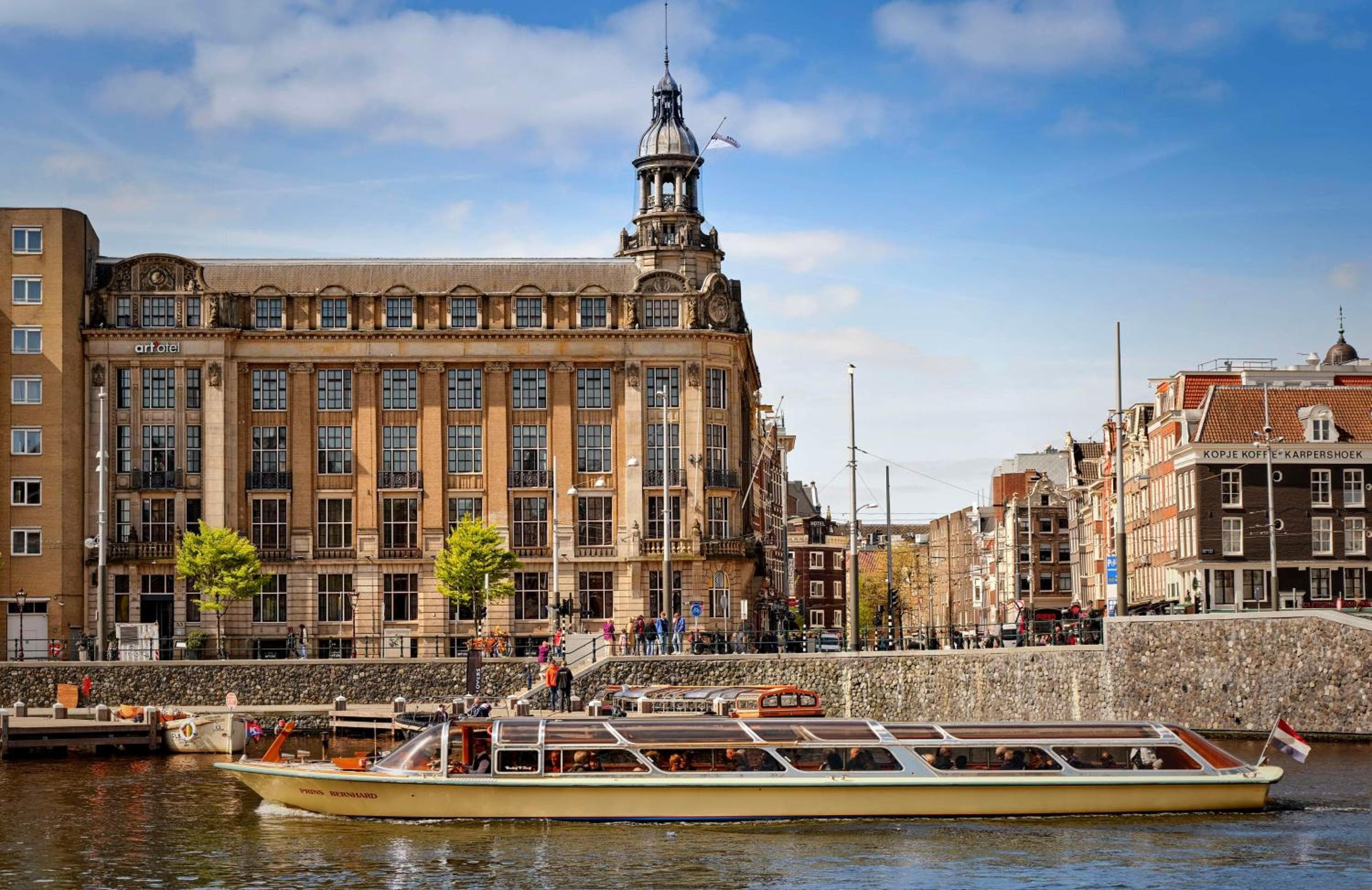 art'otel amsterdam, realizzato da Radisson Hotels — 1