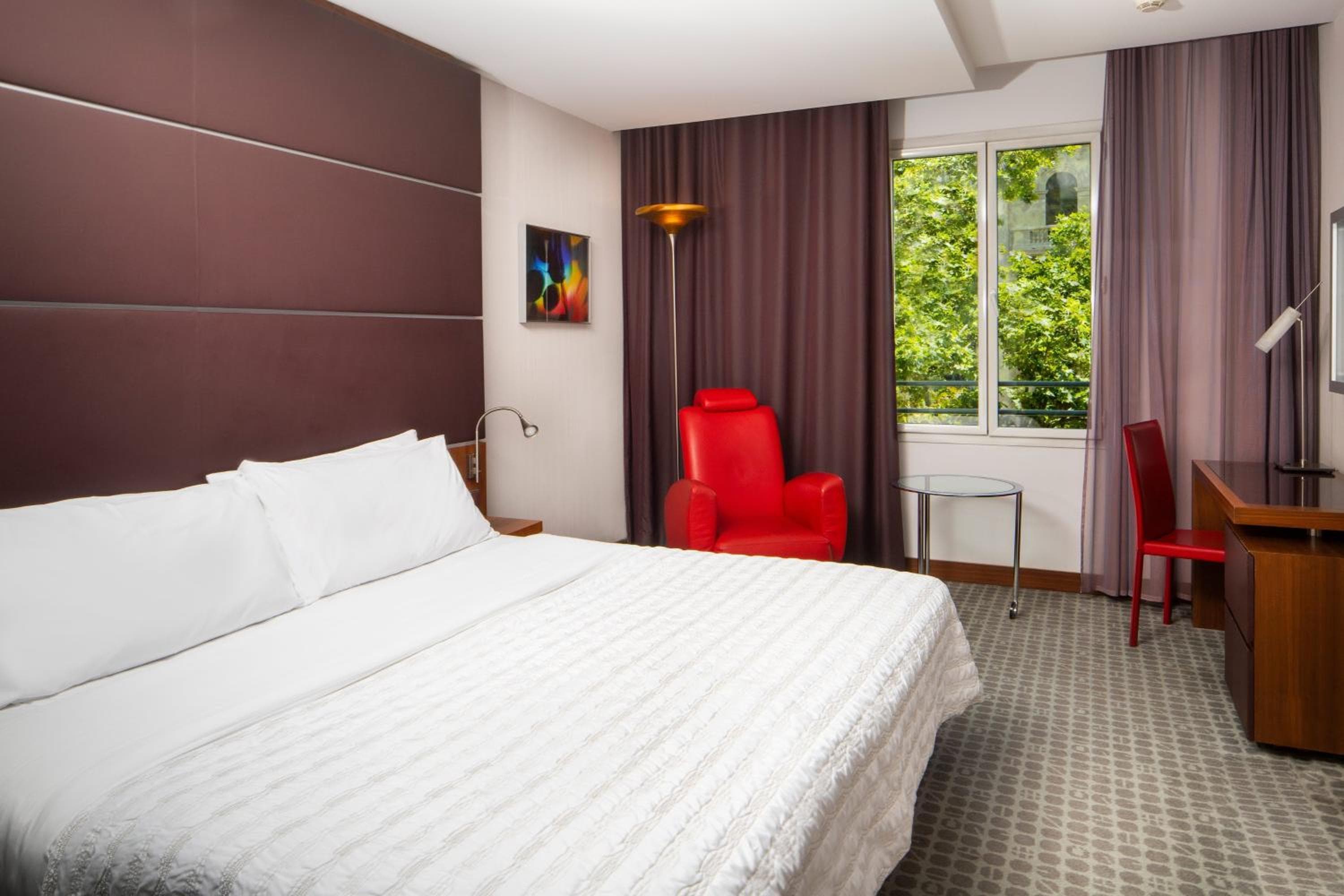 Le Meridien Barcelona — 17