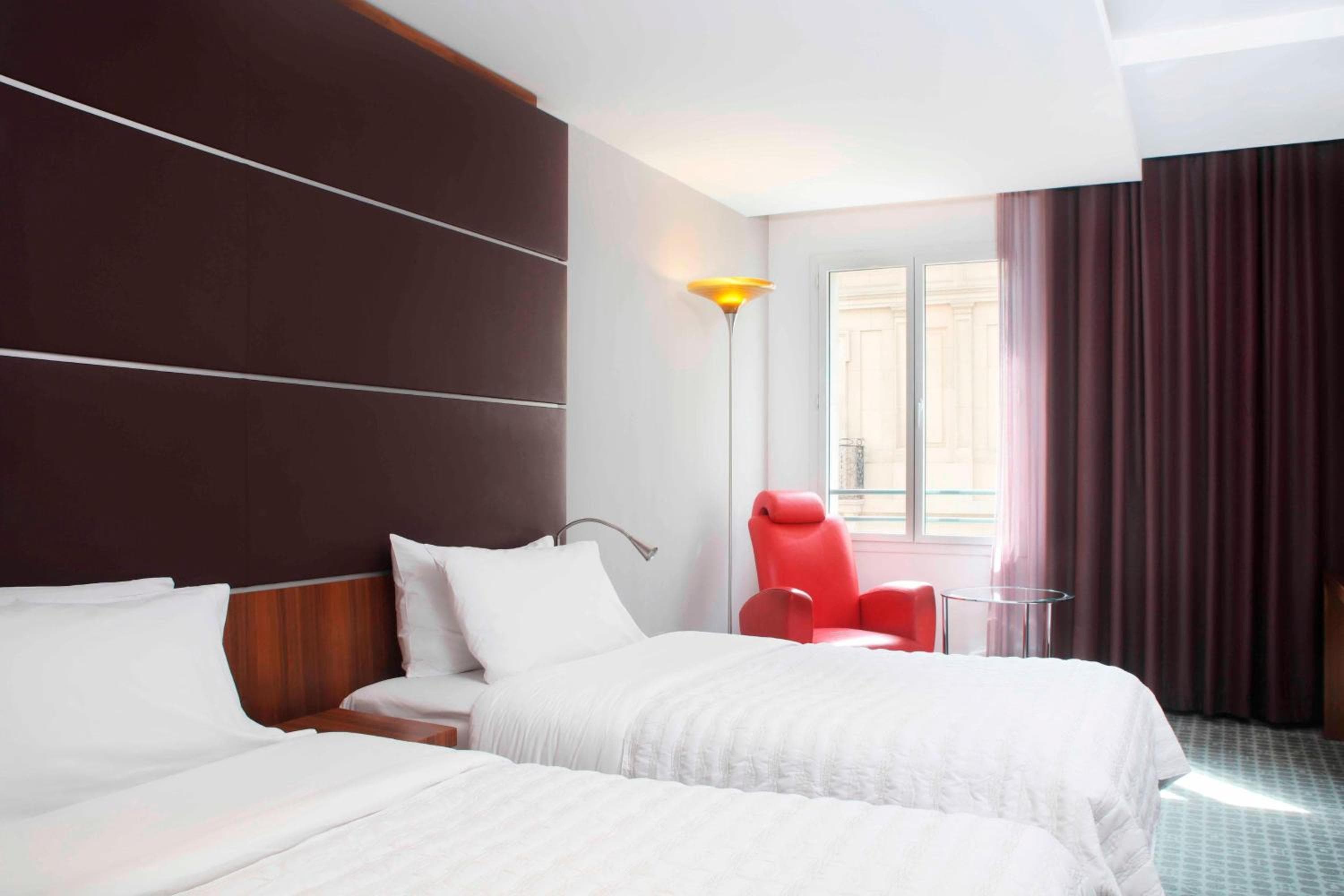 Le Meridien Barcelona — 20
