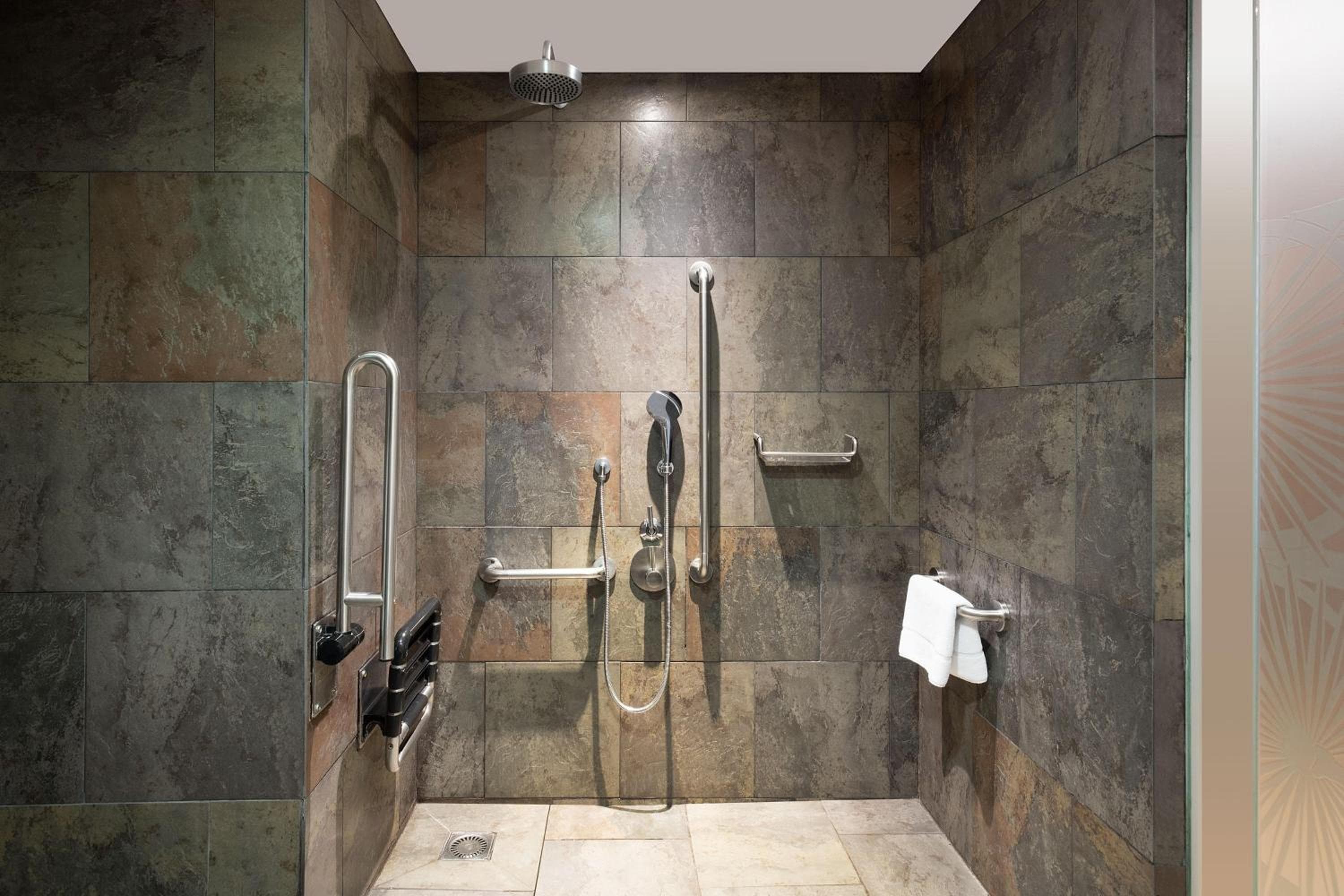 Le Meridien Barcelona — 25