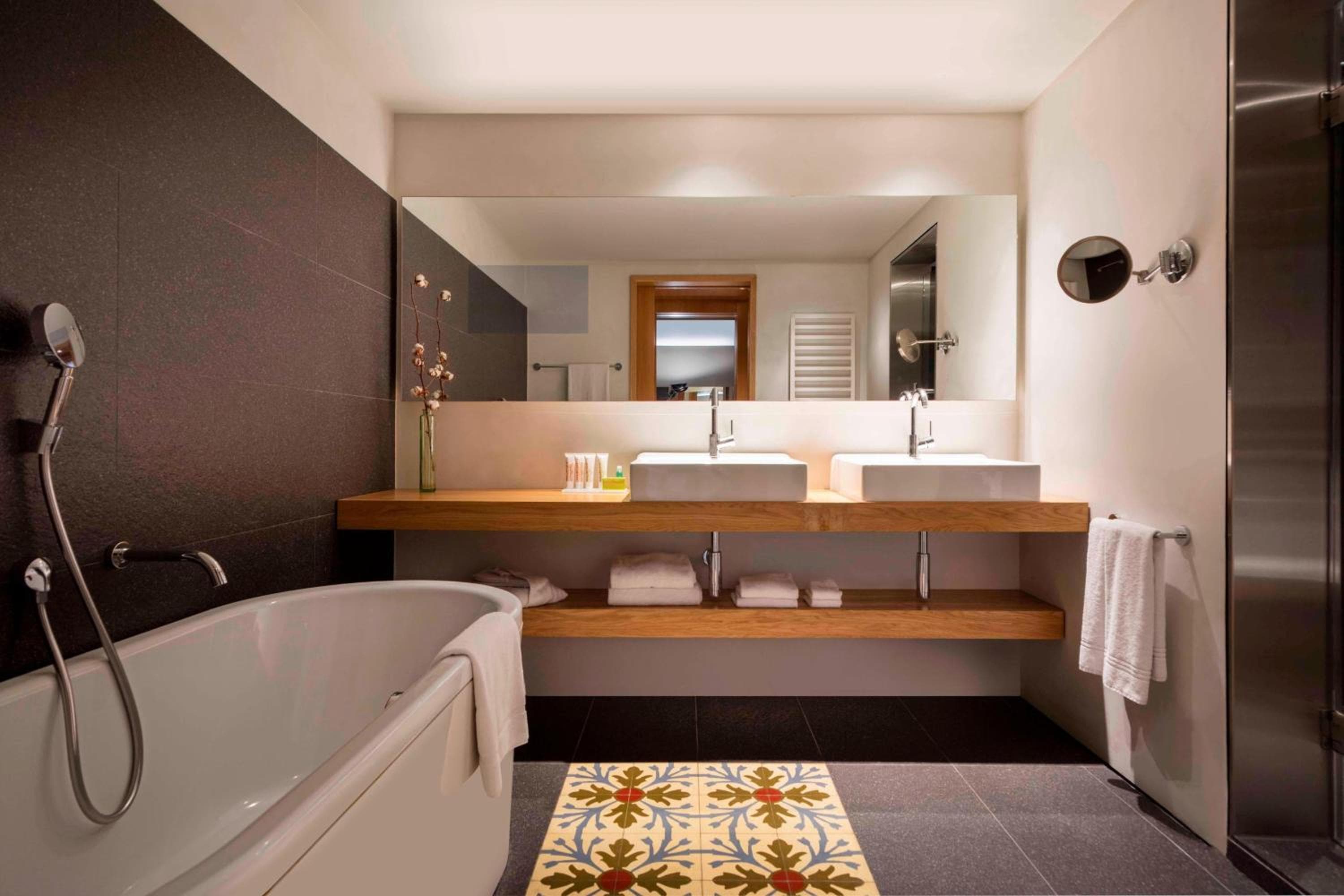 Le Meridien Barcelona — 29