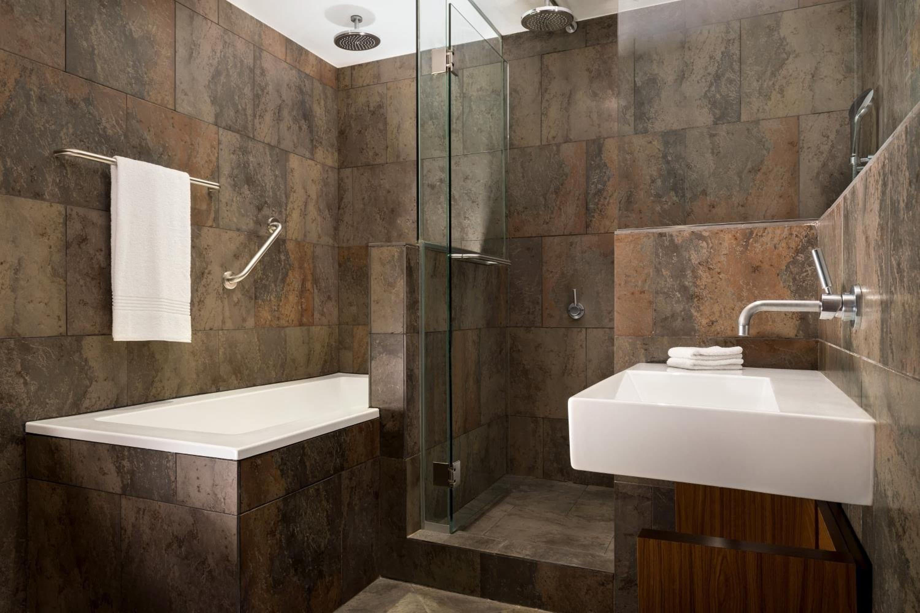 Le Meridien Barcelona — 11