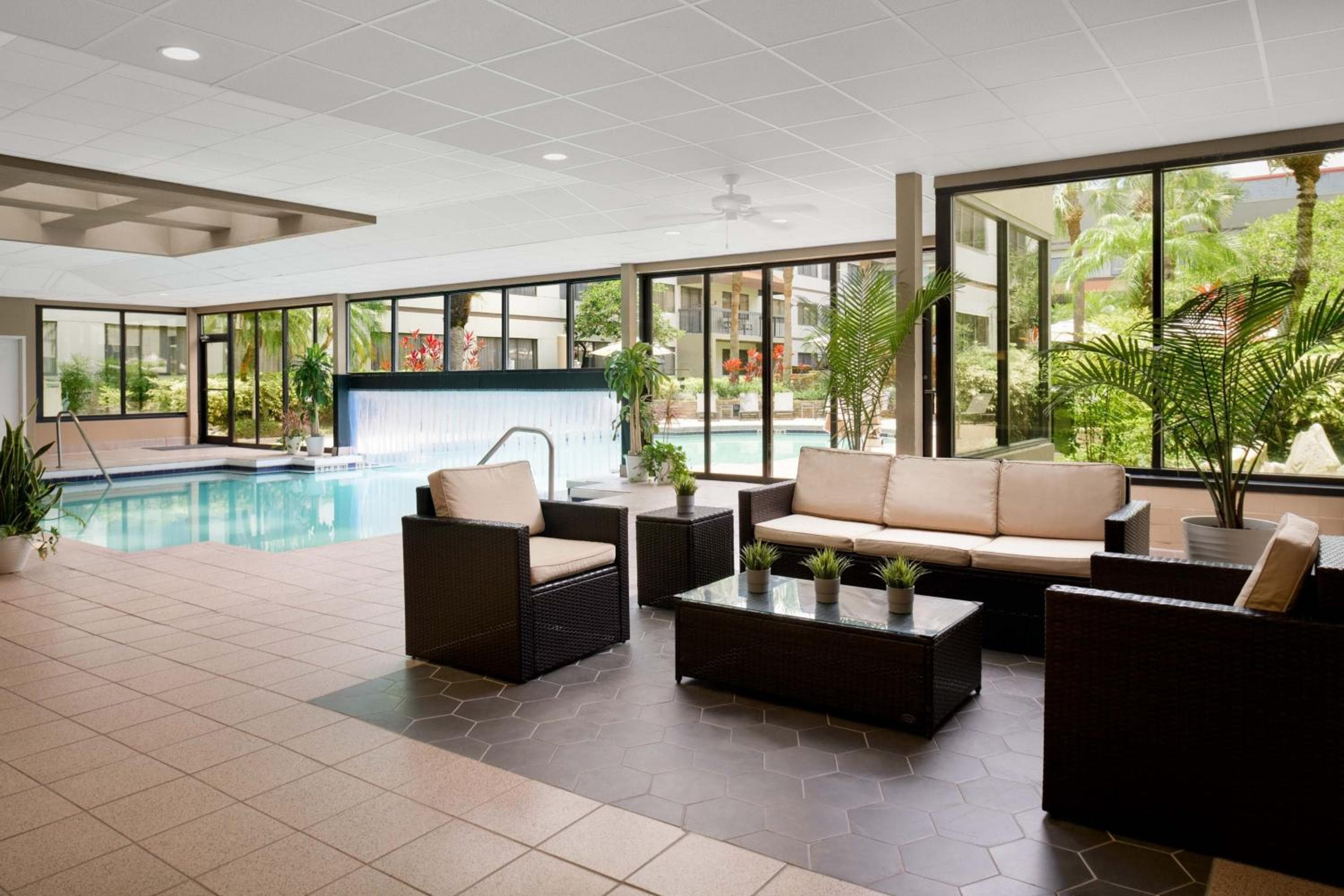 Sheraton Suites Orlando Flughafenhotel — 20