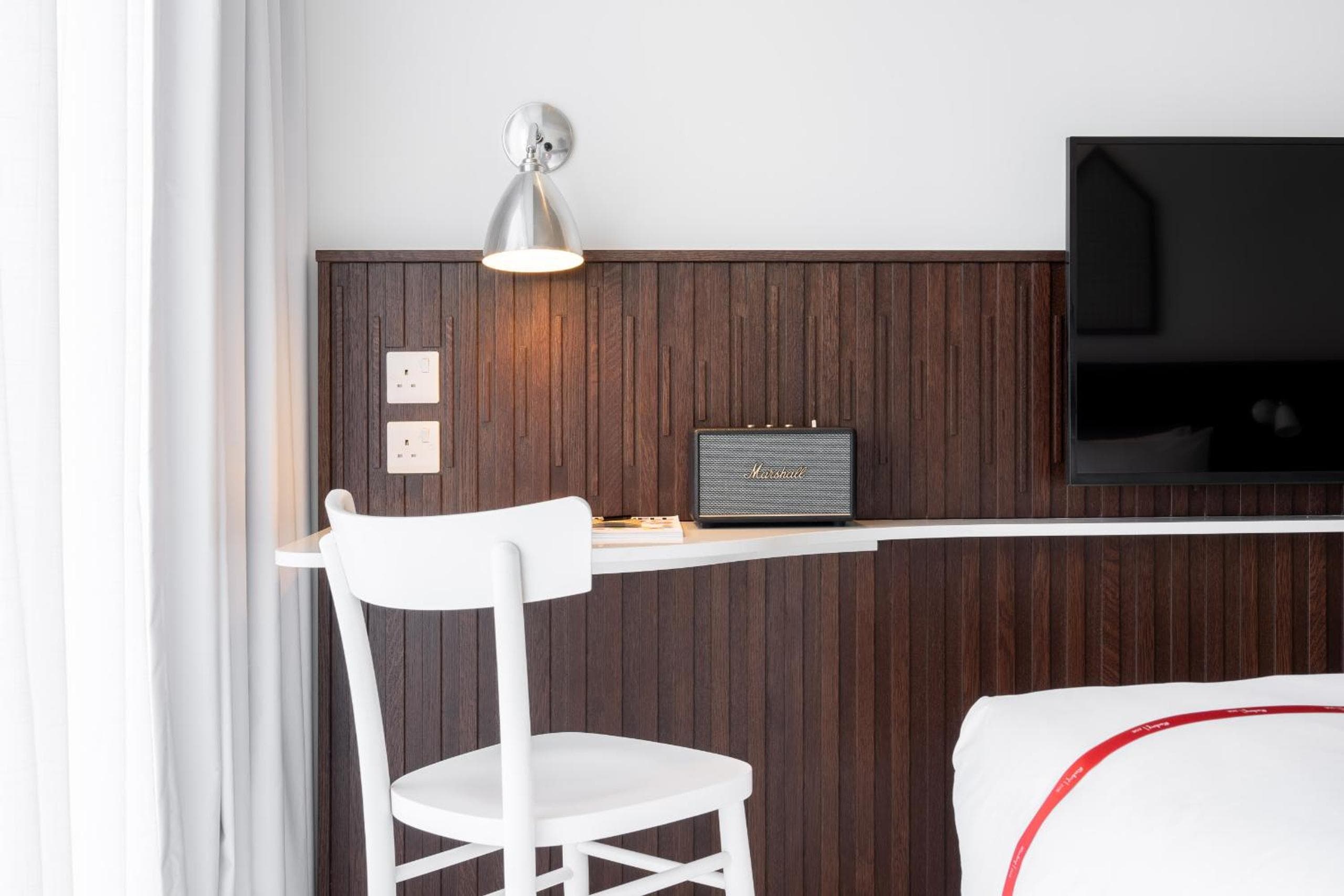 Ruby Zoe Hotel London — 7