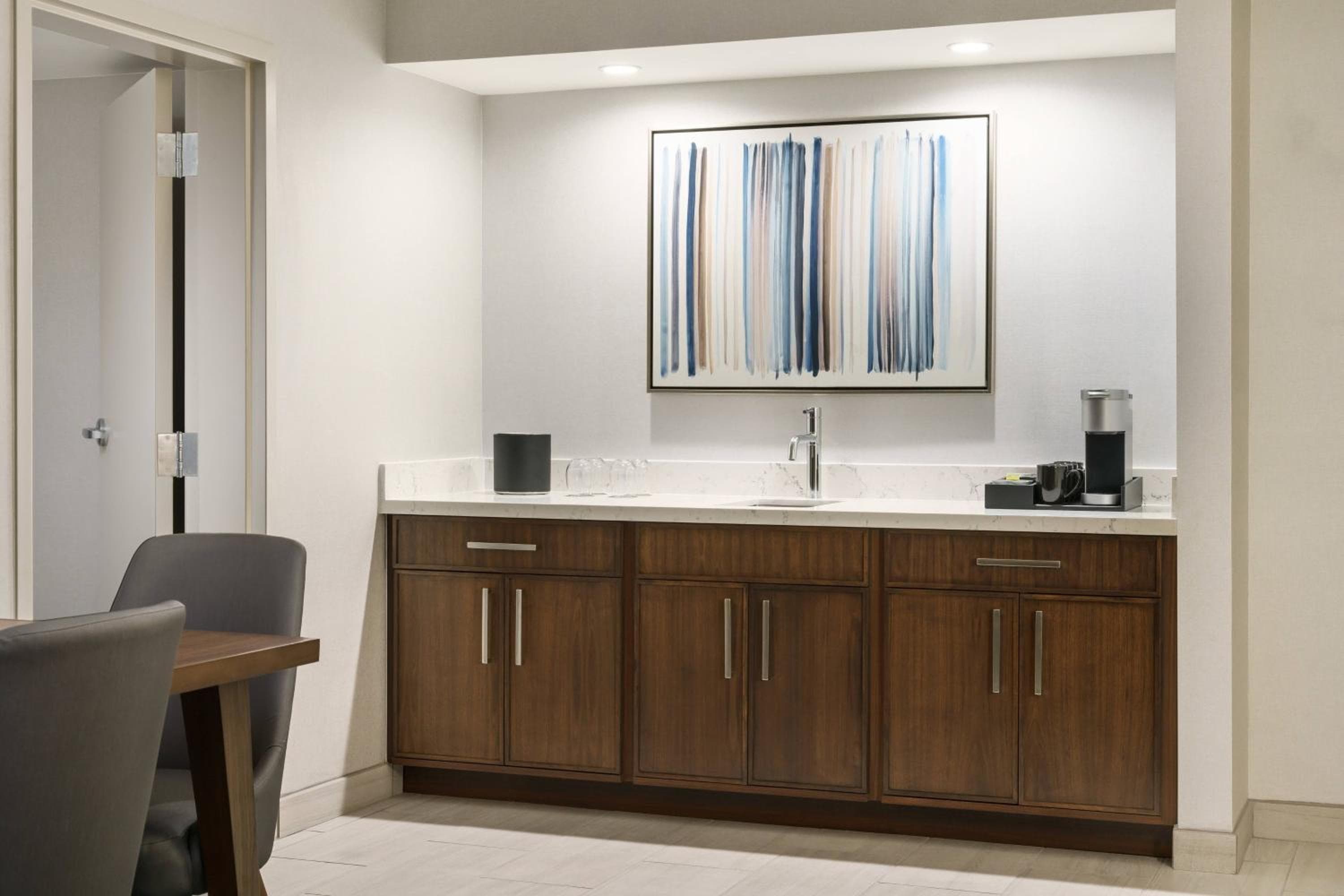 Courtyard by Marriott Orlando Downtown — 19
