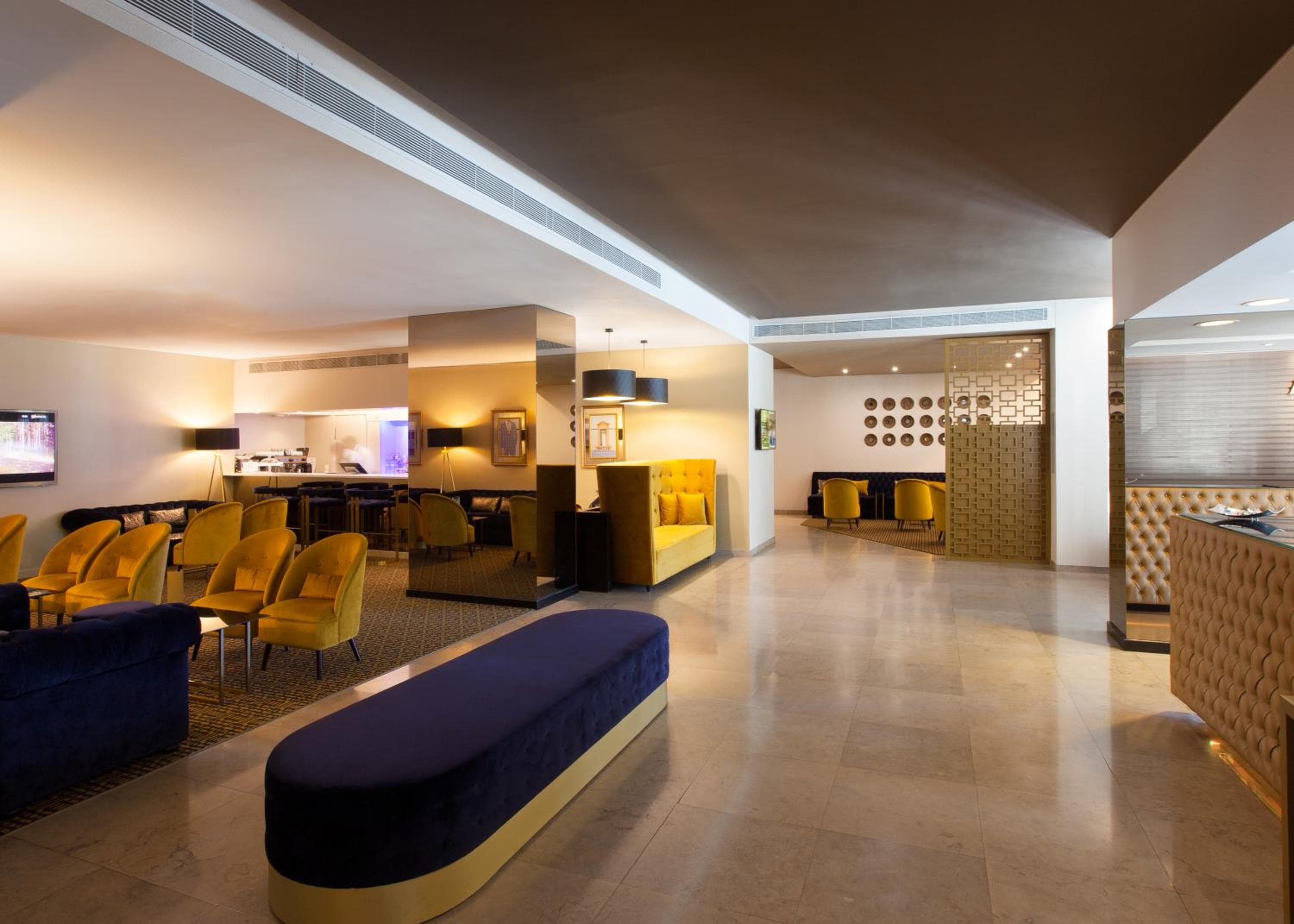 Lutecia Smart Design Hotel — 7