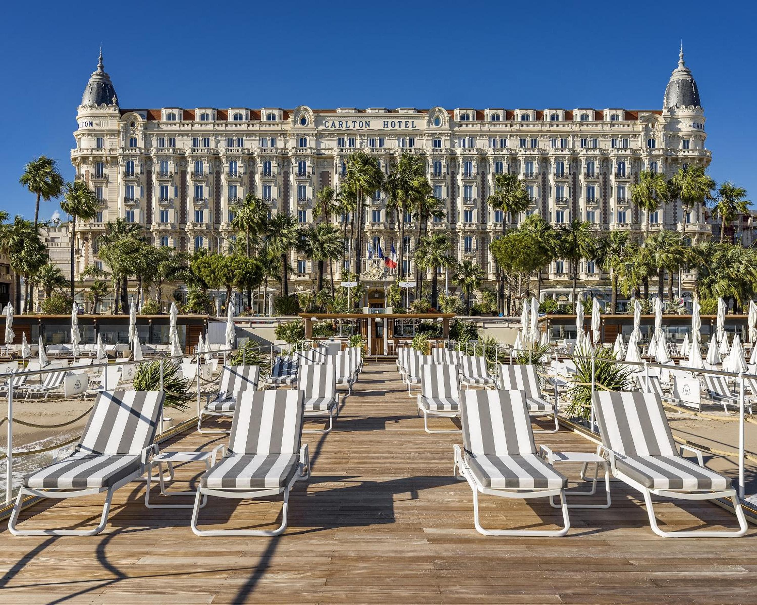 Carlton Cannes, un hotel regente — 1