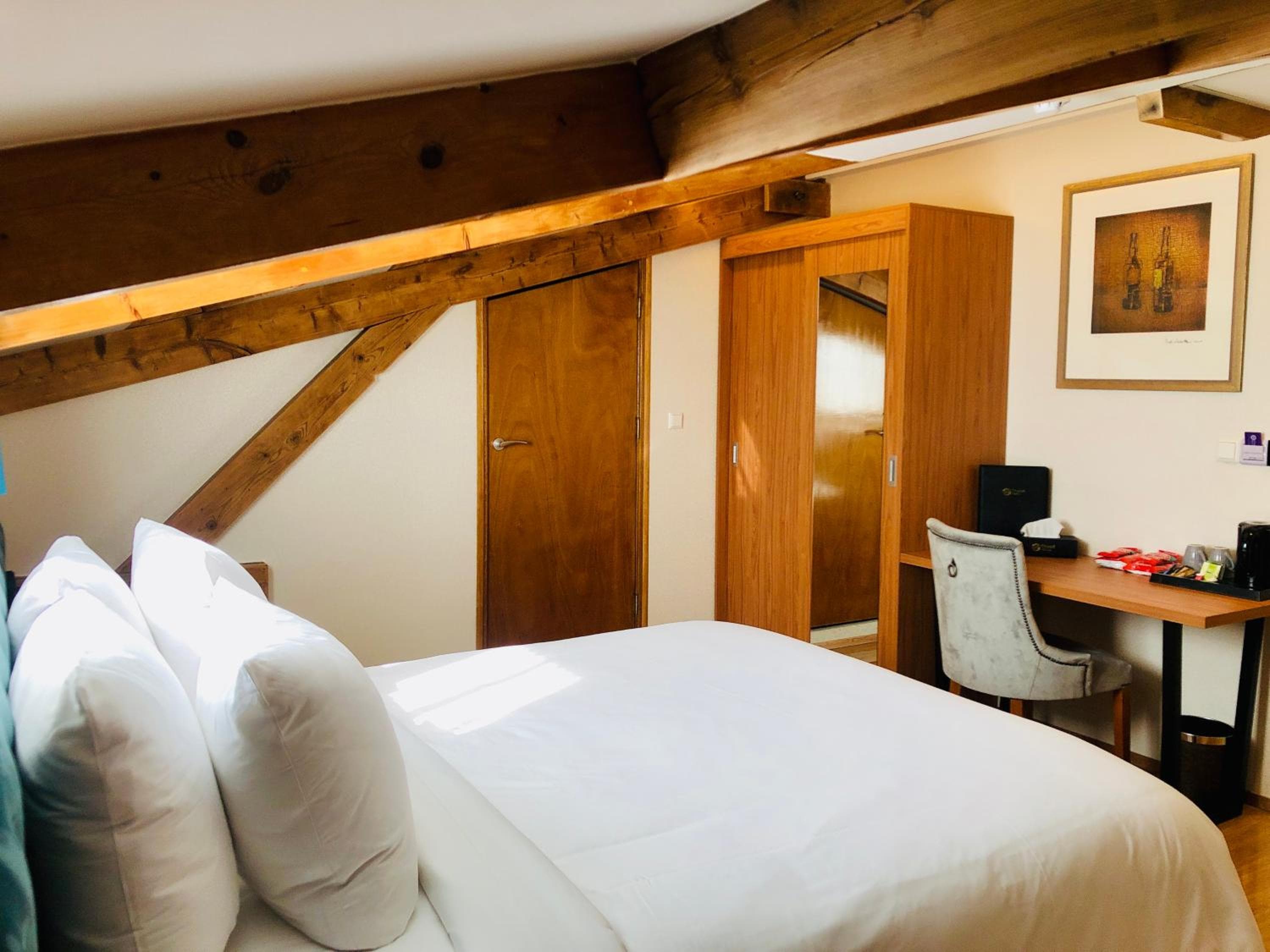 Chasse Residency Hotel — 27