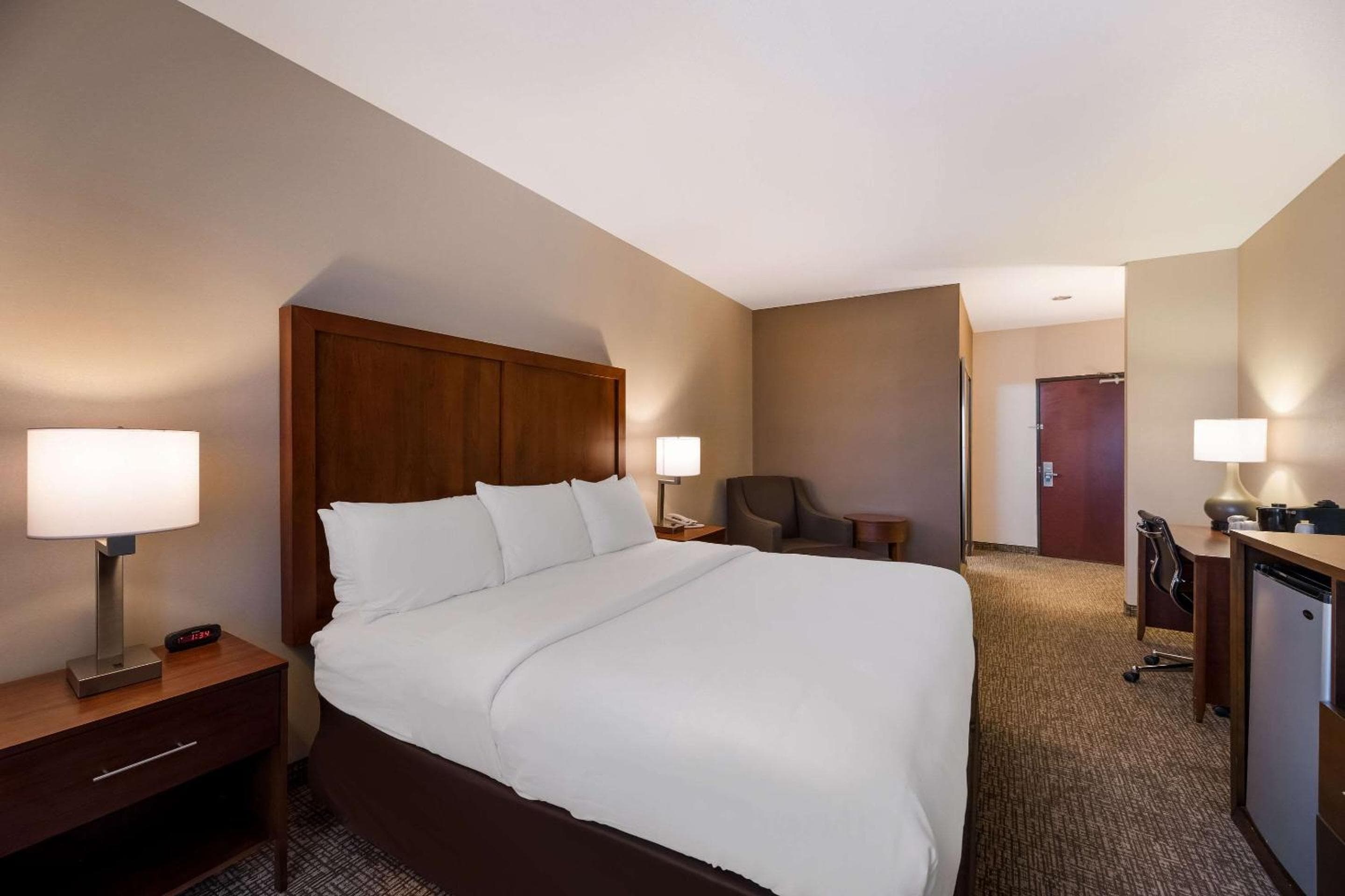 Comfort Inn & Suites Las Vegas - Nellis — 22