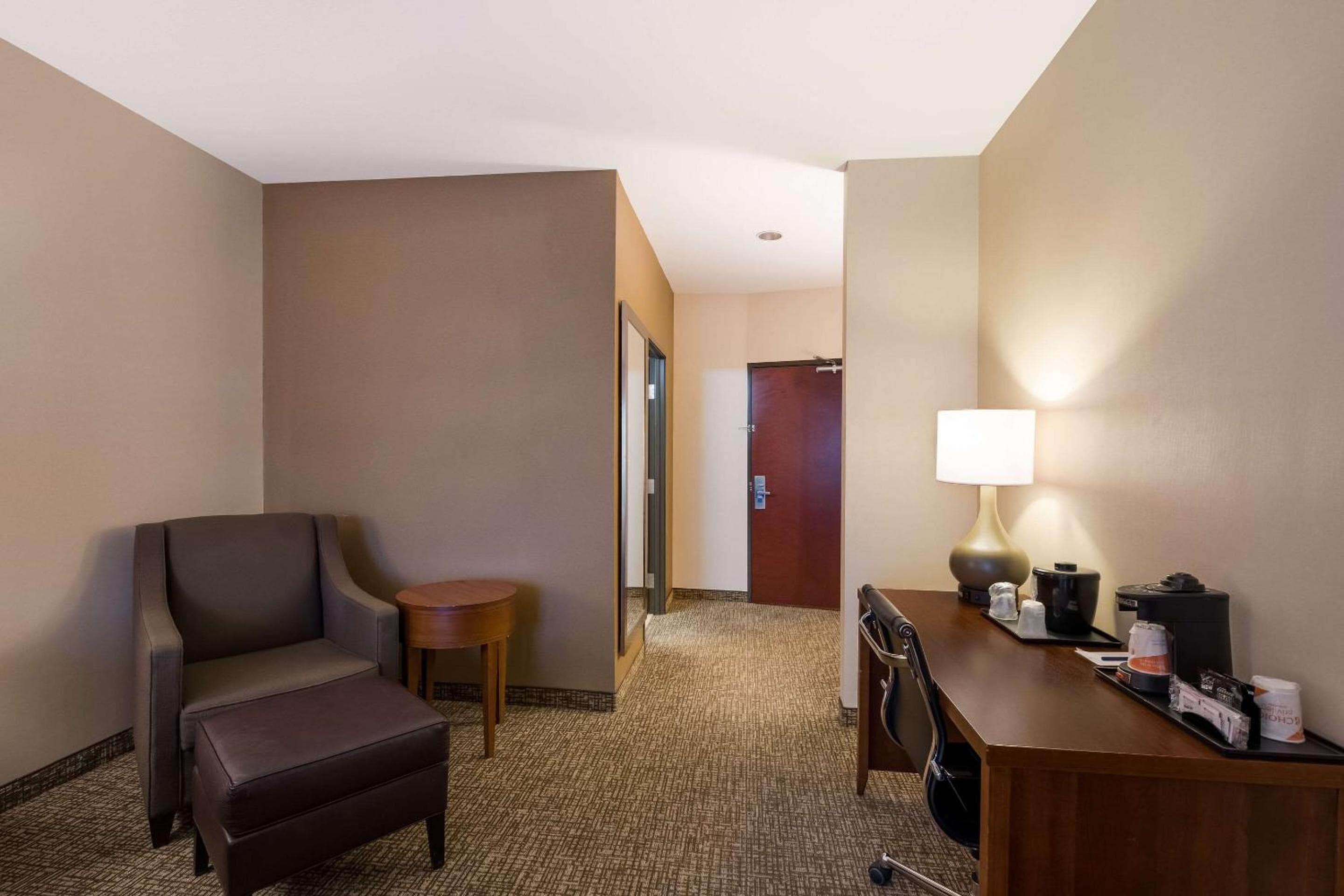 Comfort Inn & Suites Las Vegas - Nellis — 23