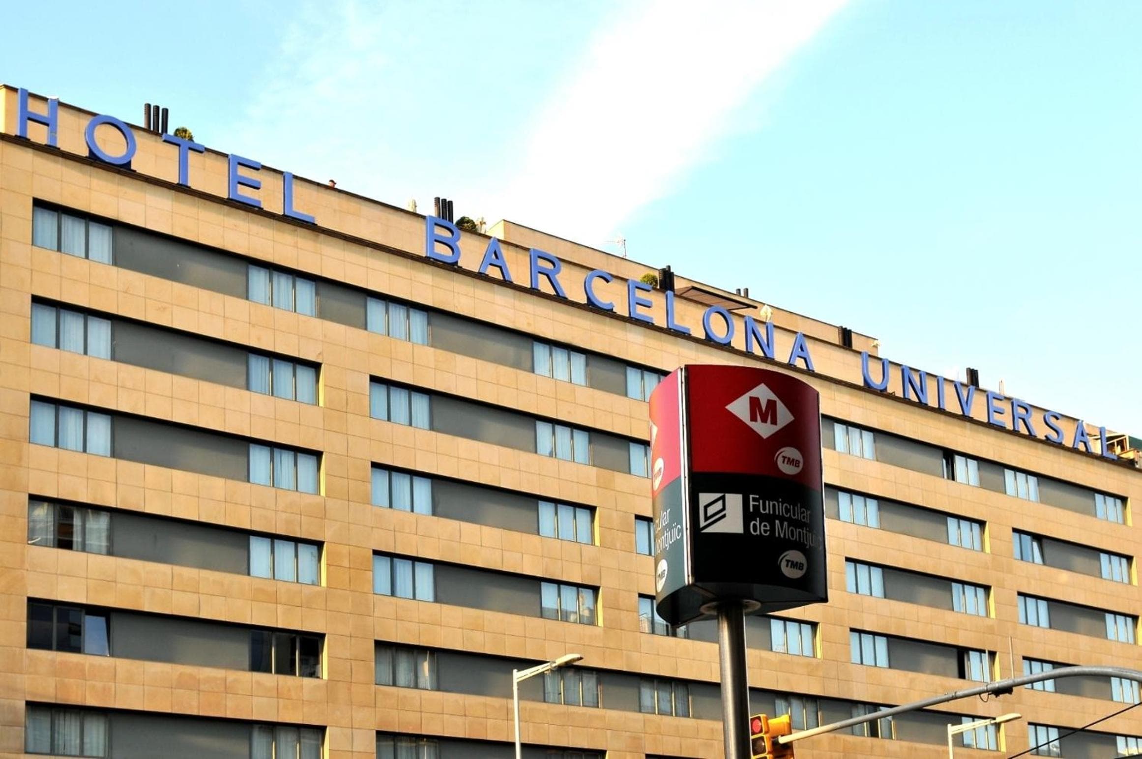 Hotel Barcelona Universal — 14