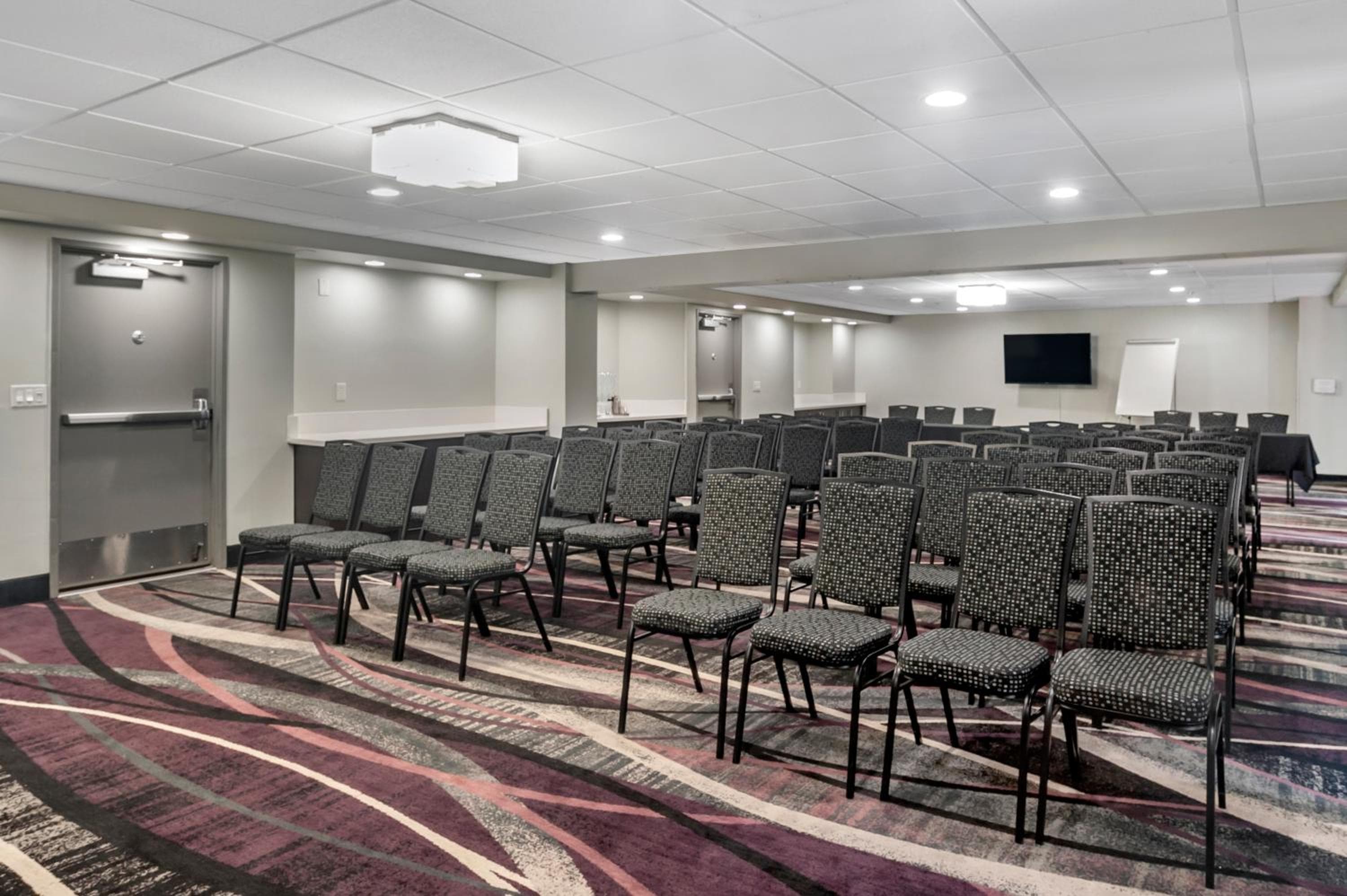 Best Western Plus Commerce Hotel — 6