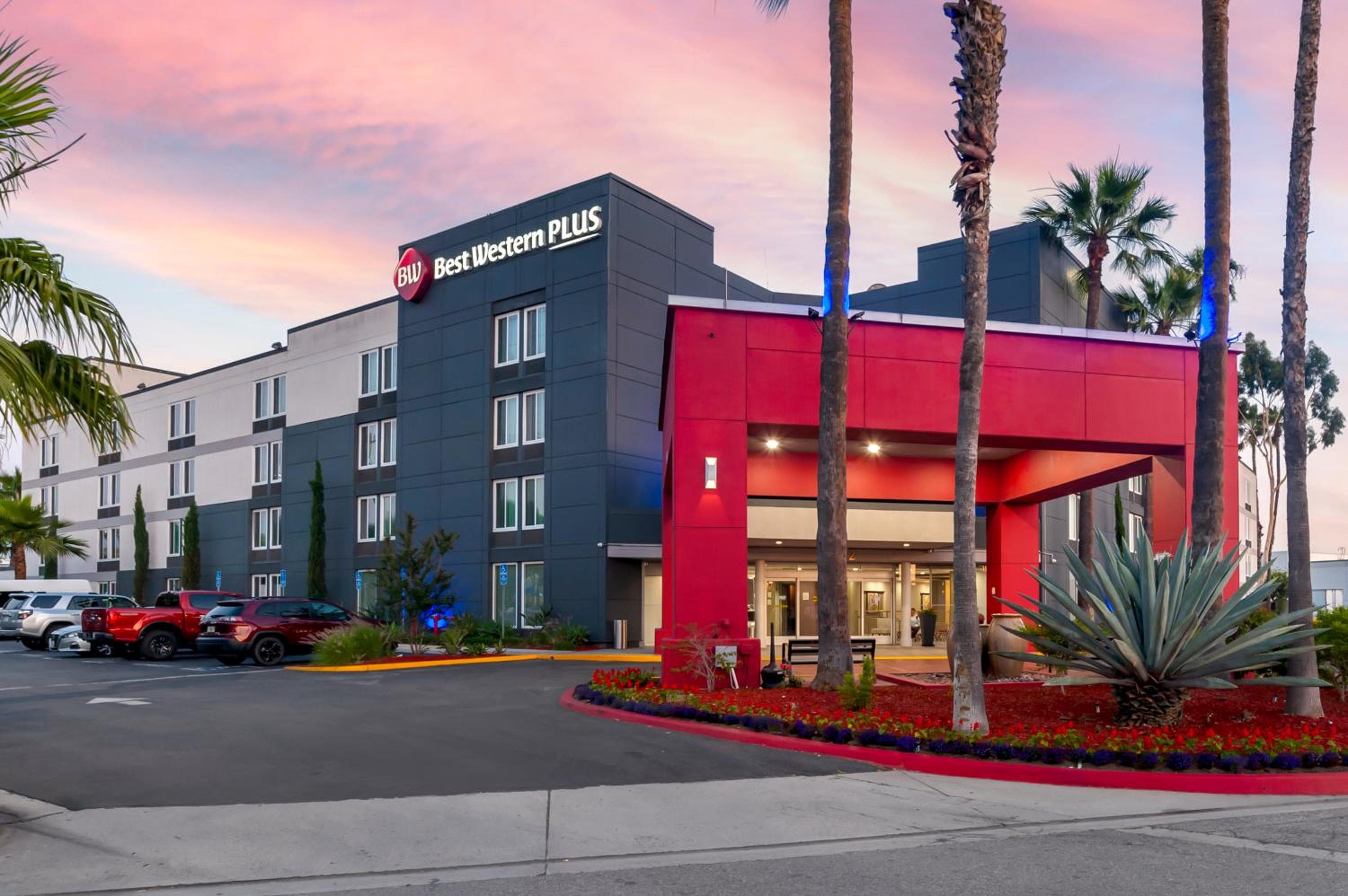 Best Western Plus Commerce Hotel — 2