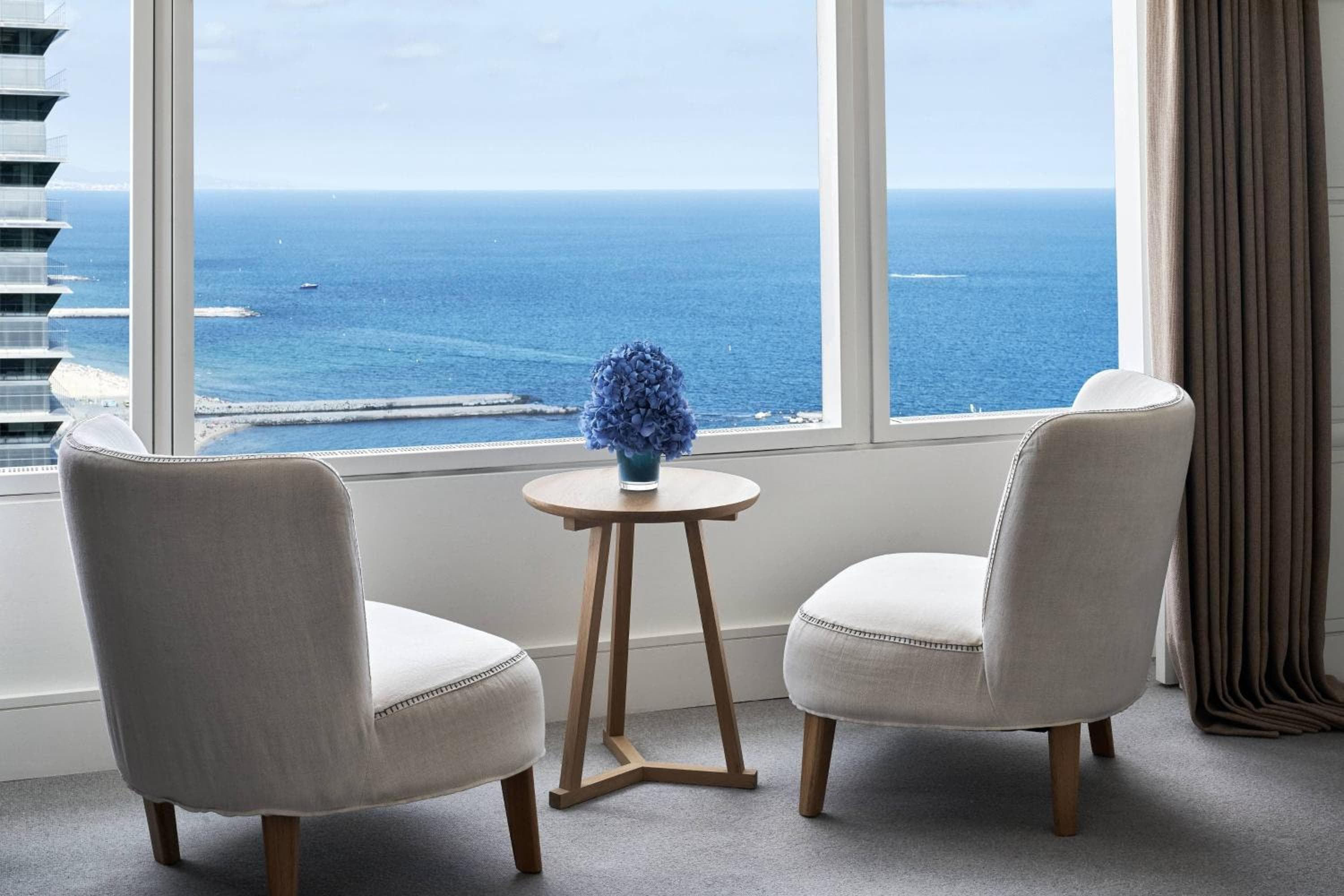 Hotel Arts Barcelona — 23