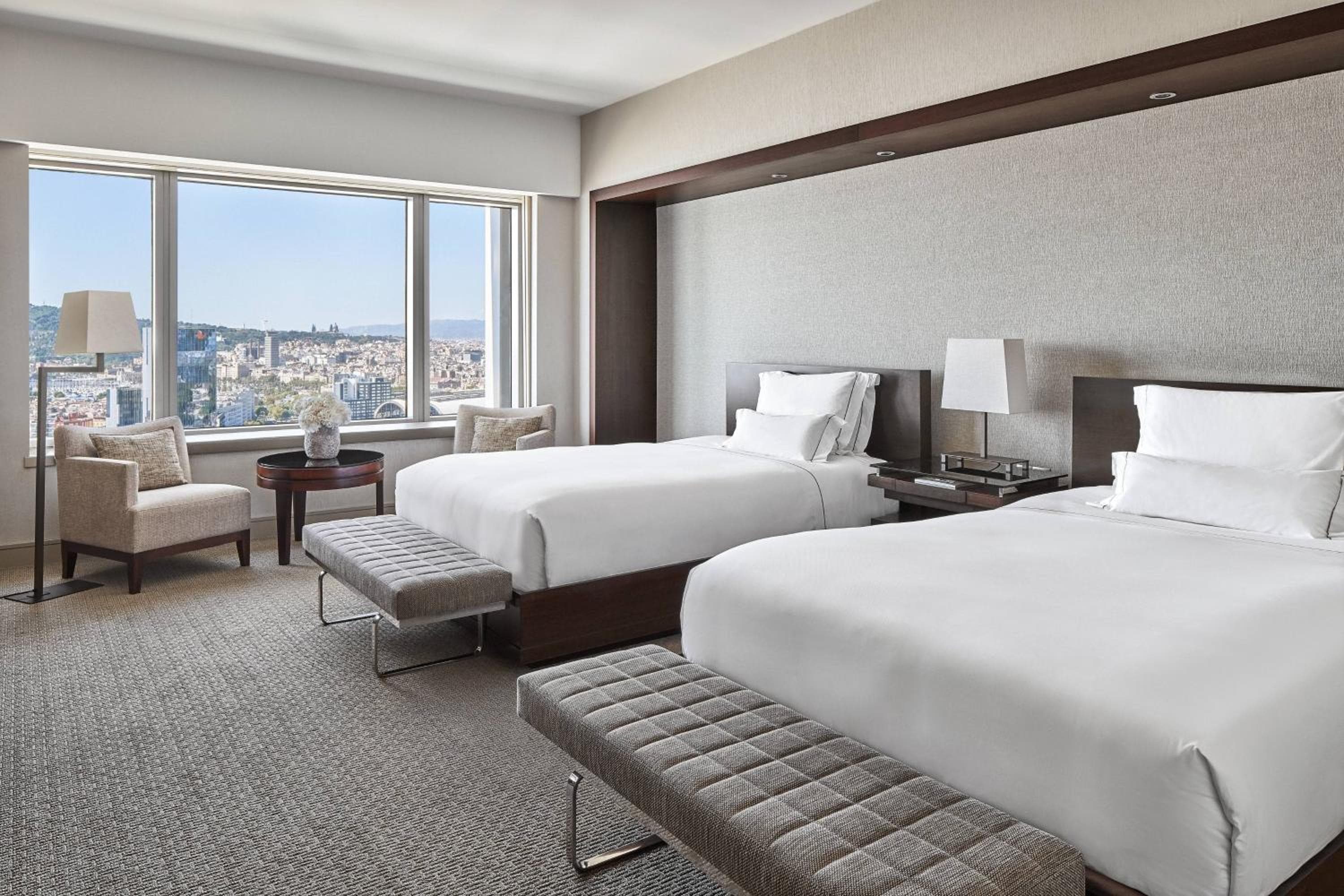 Hotel Artes Barcelona — 13
