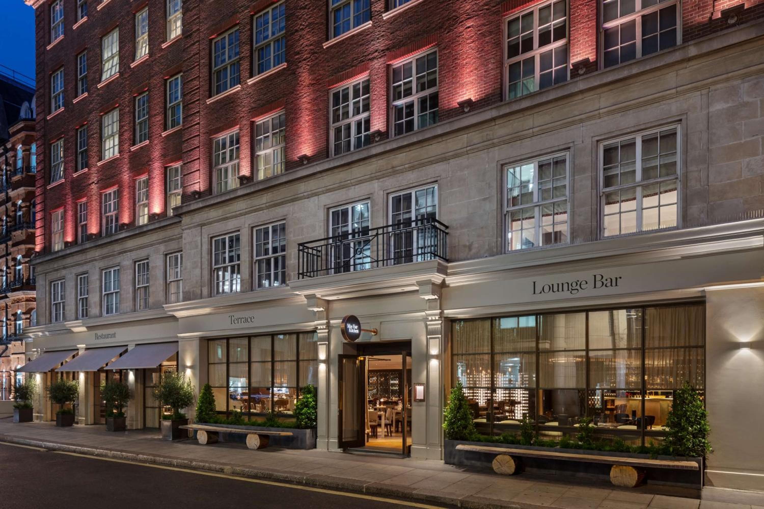 La Fiera di Maggio, A Radisson Collection Hotel, Mayfair Londra — 27