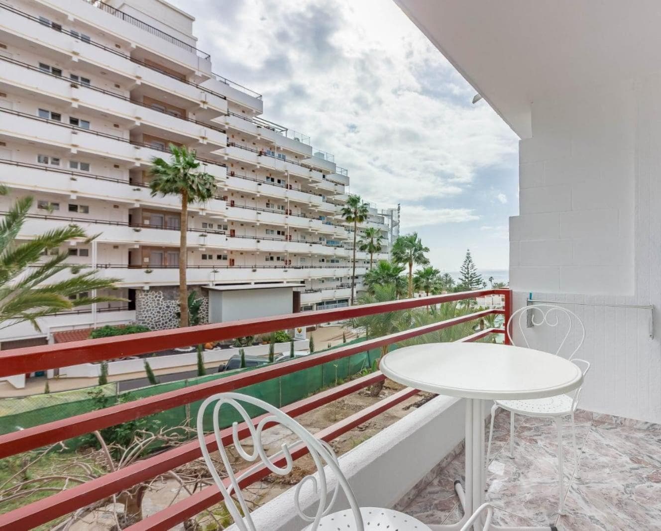 TENERIFE Olympia Apart Hotel-Playa de las Americas. Balcony, sea view & pool — 4