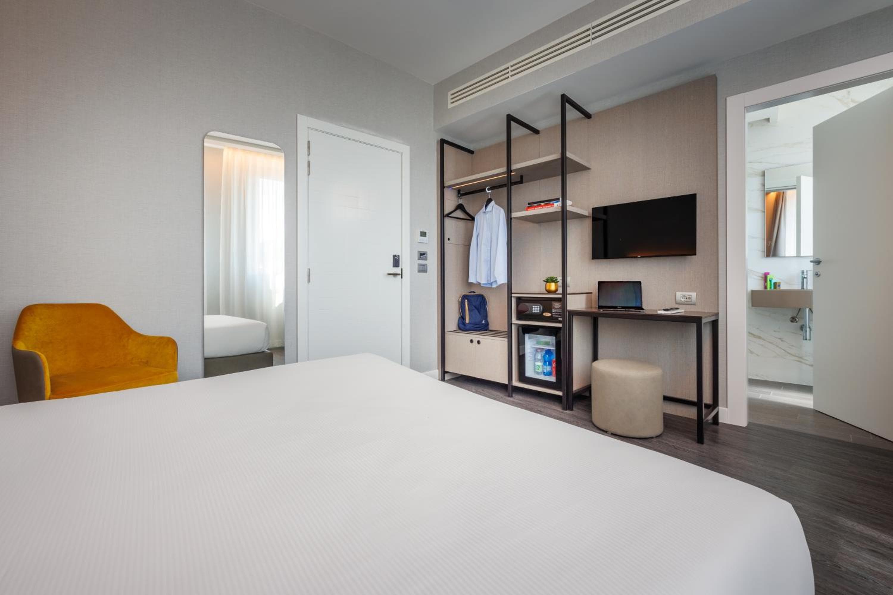 IH Hotels Milano Centrale — 30