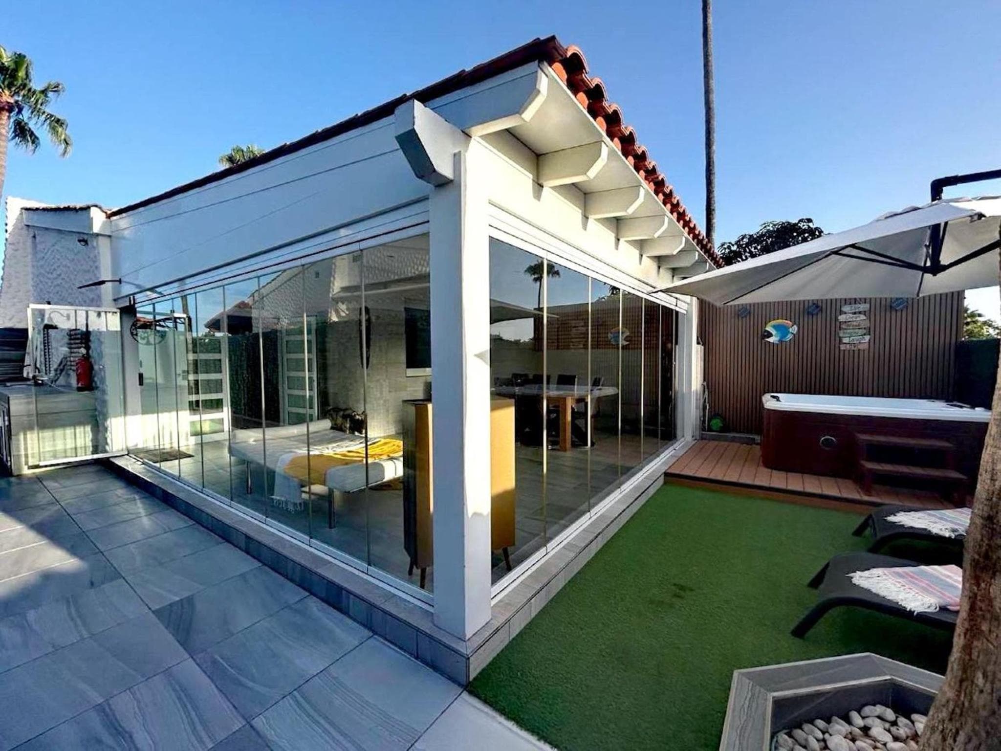Chalet Afrika con Jacuzzi — 1