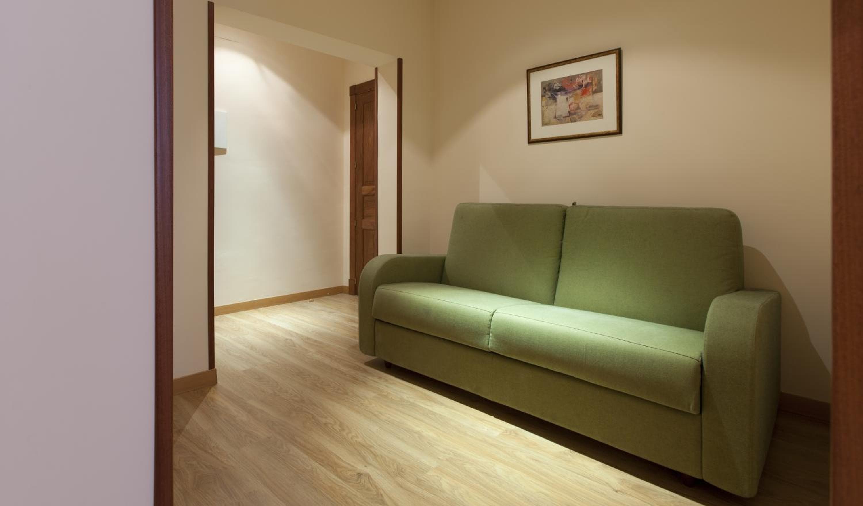 Hotel Mirador Puerta del Sol — 11