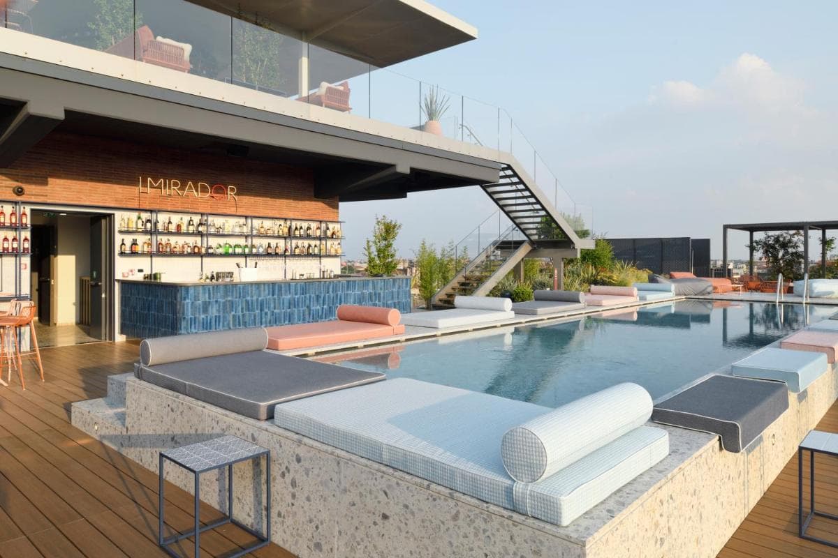 21 Haus der Geschichten Navigli — 3