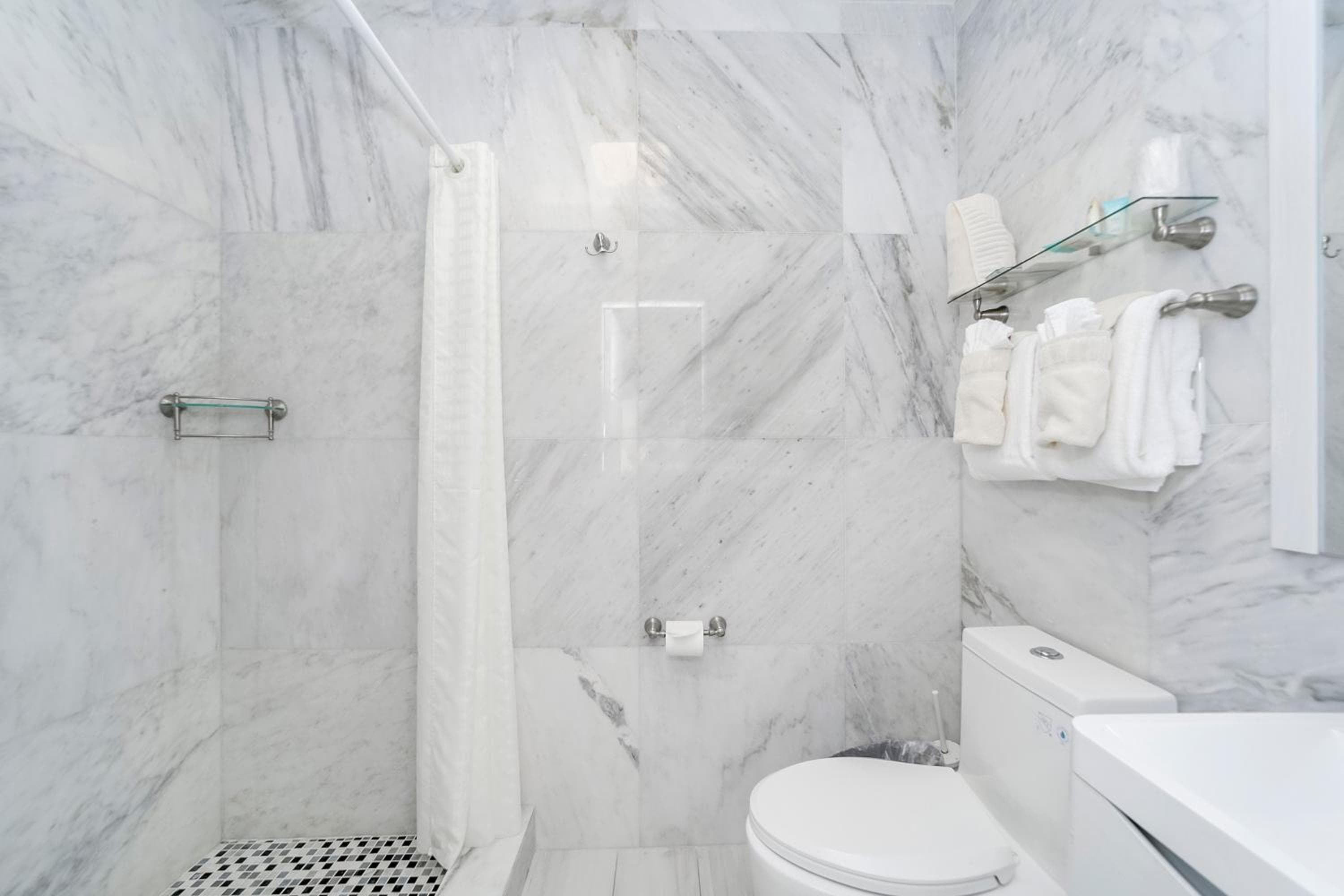 Deco Boutique Hotel — 16