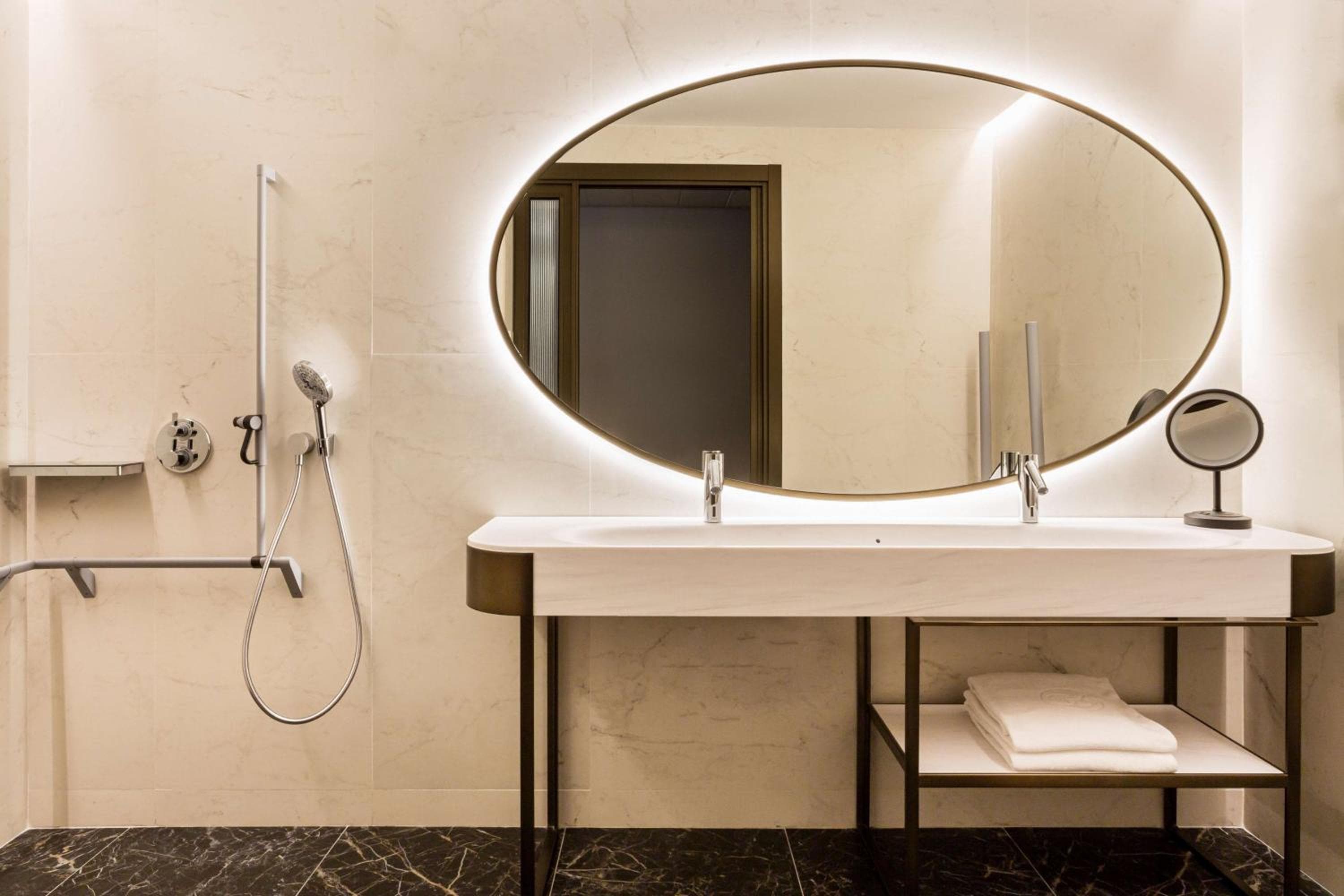 Radisson Collection Hotel, Magdalena Plaza Sevilla — 8