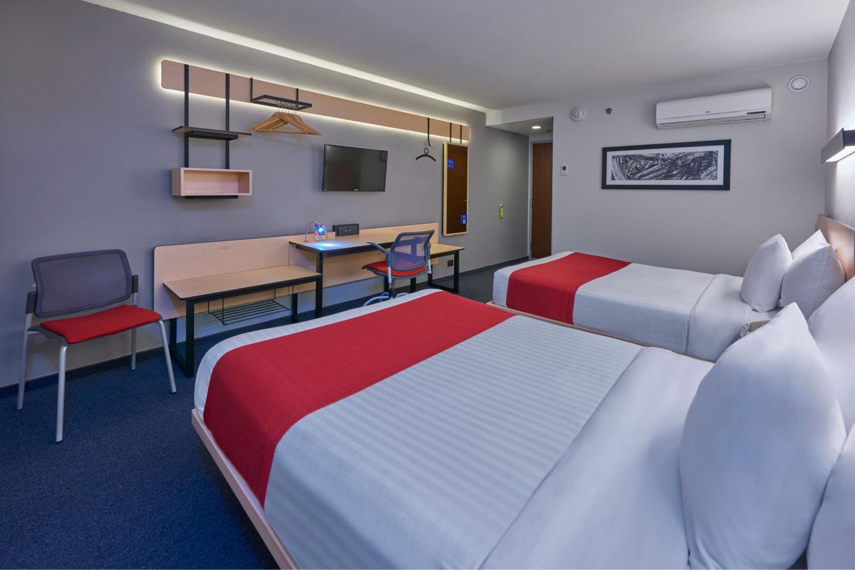 City Express by Marriott Ciudad de México Plaza Central — 18