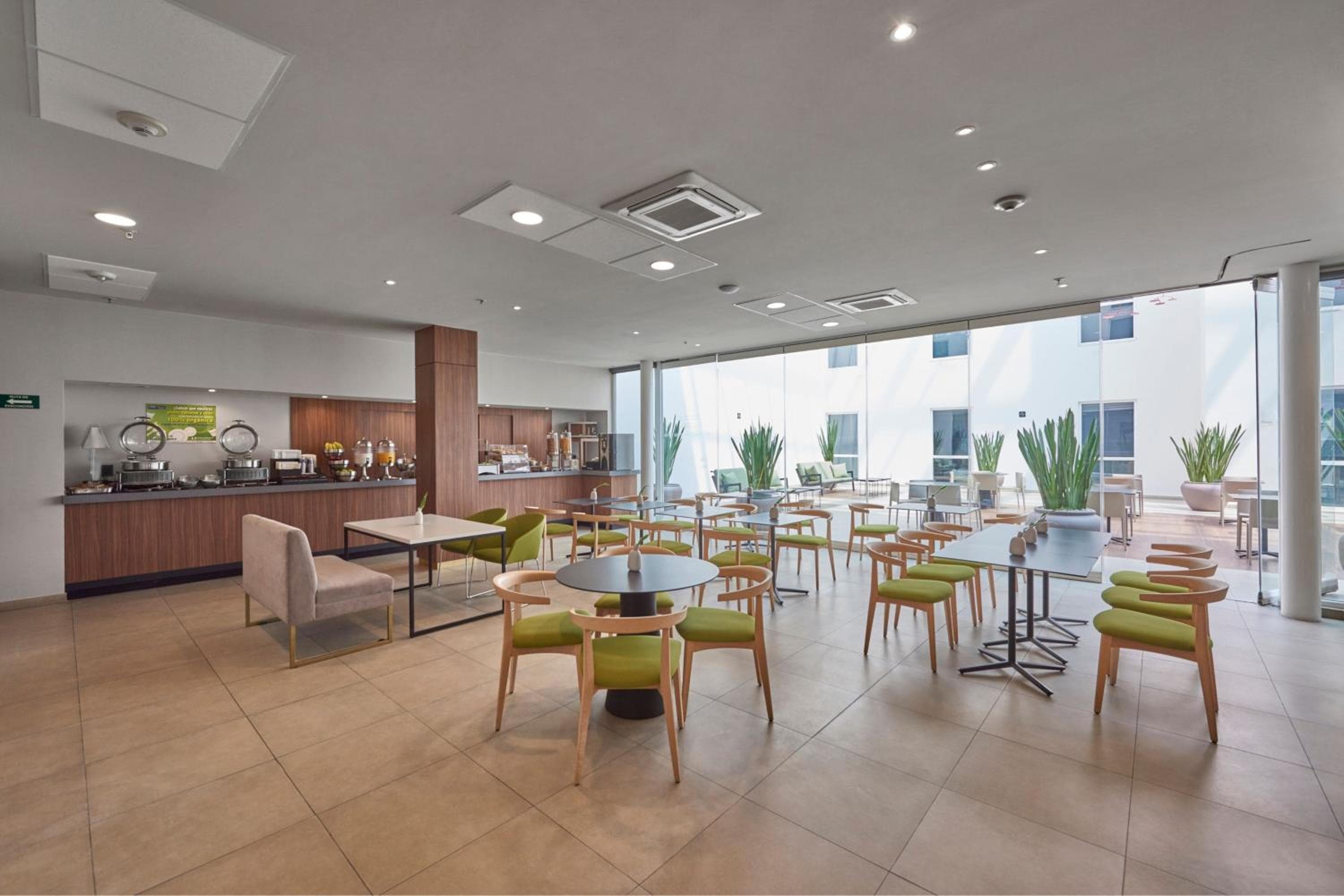 City Express Plus by Marriott Ciudad de México Insurgentes Sur — 13