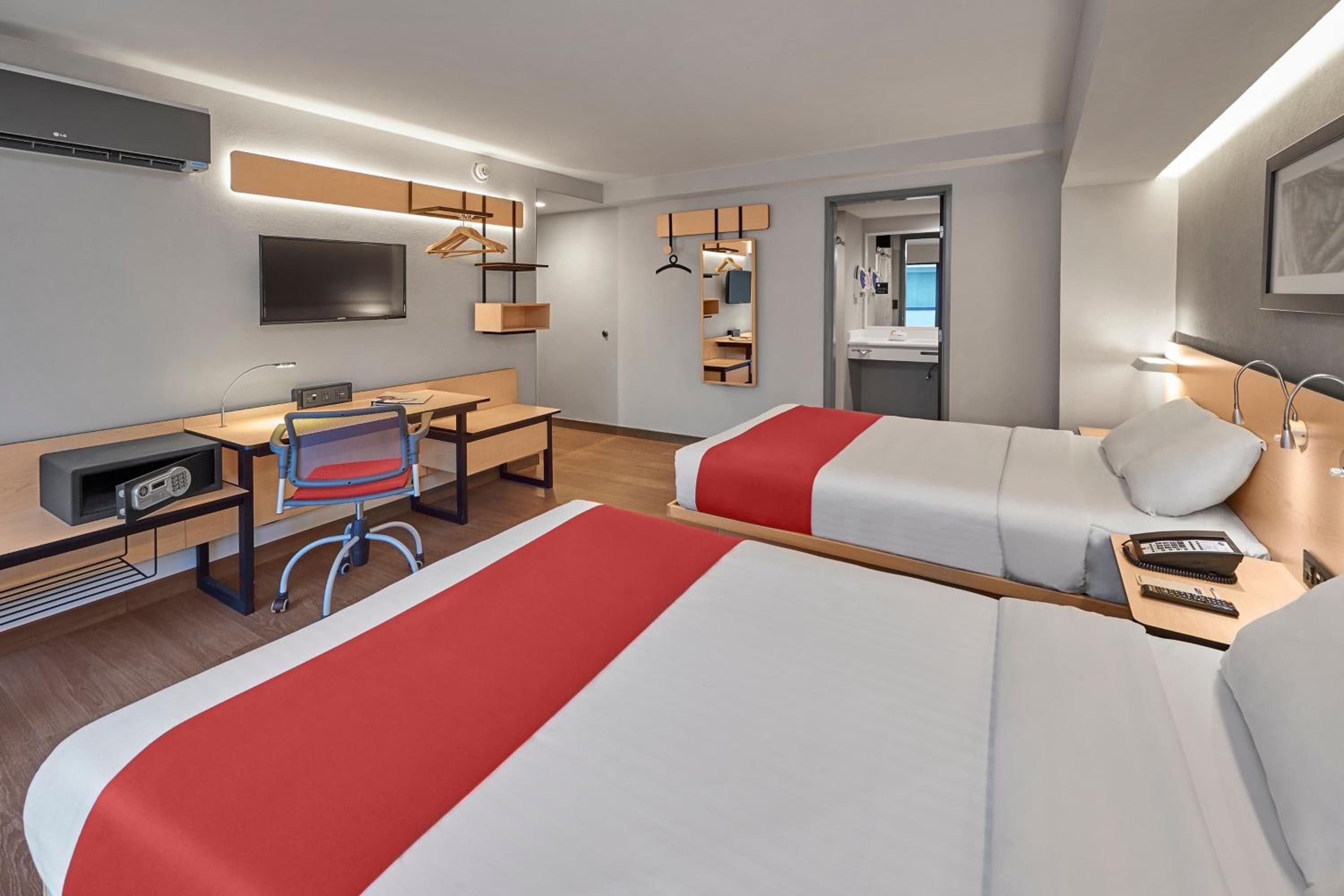 City Express by Marriott EBC Reforma — 11