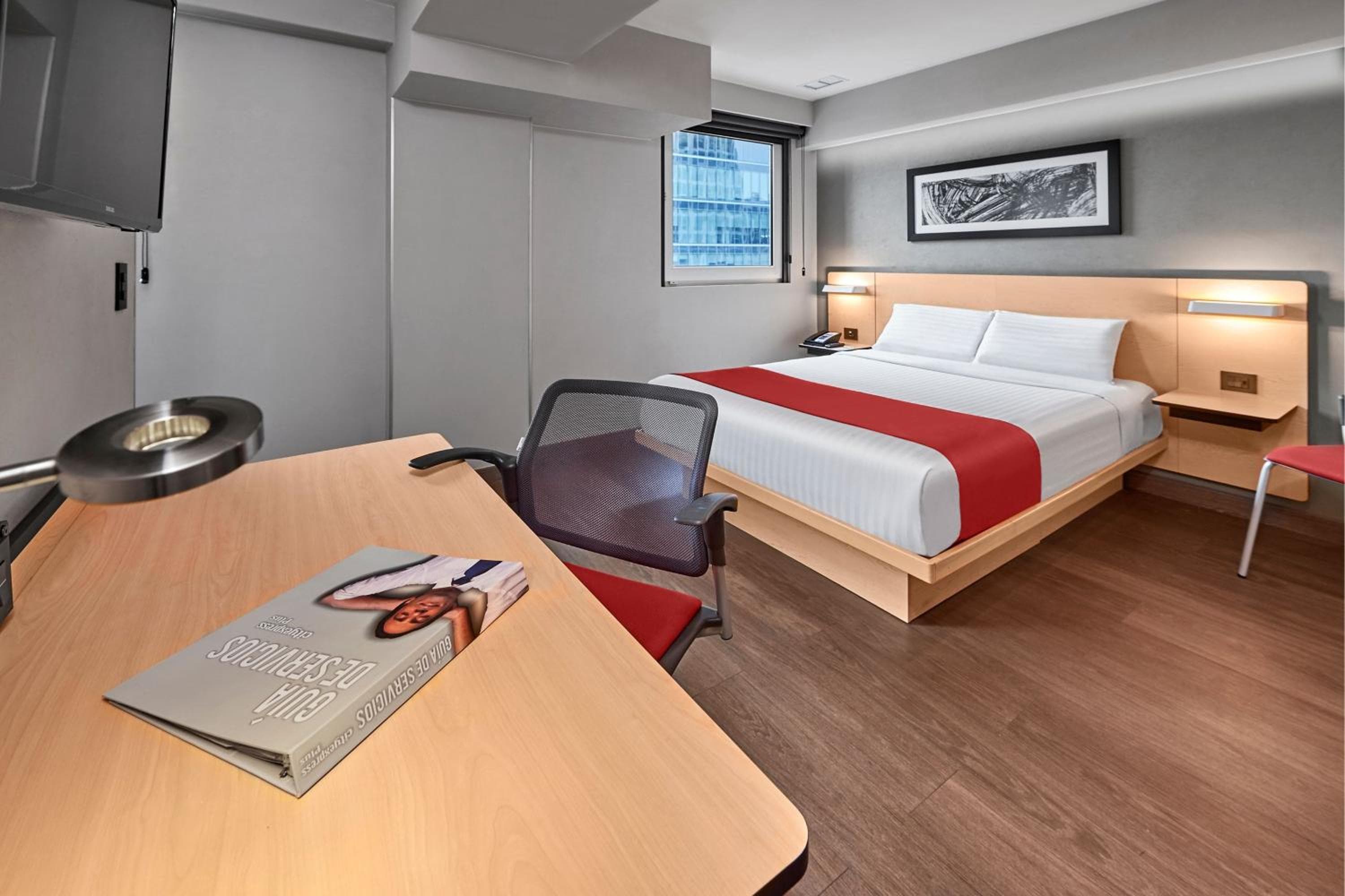 City Express by Marriott EBC Reforma — 9