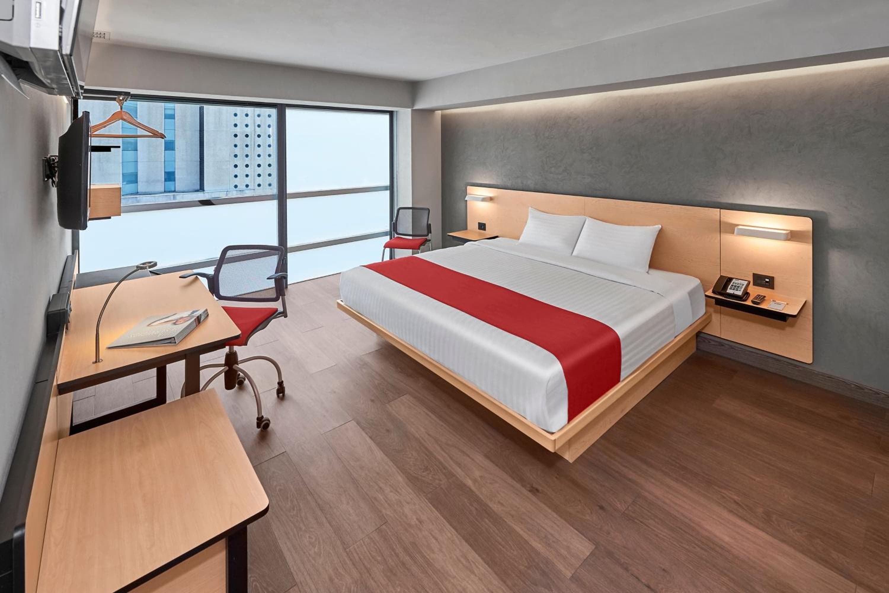 City Express by Marriott EBC Reforma — 4