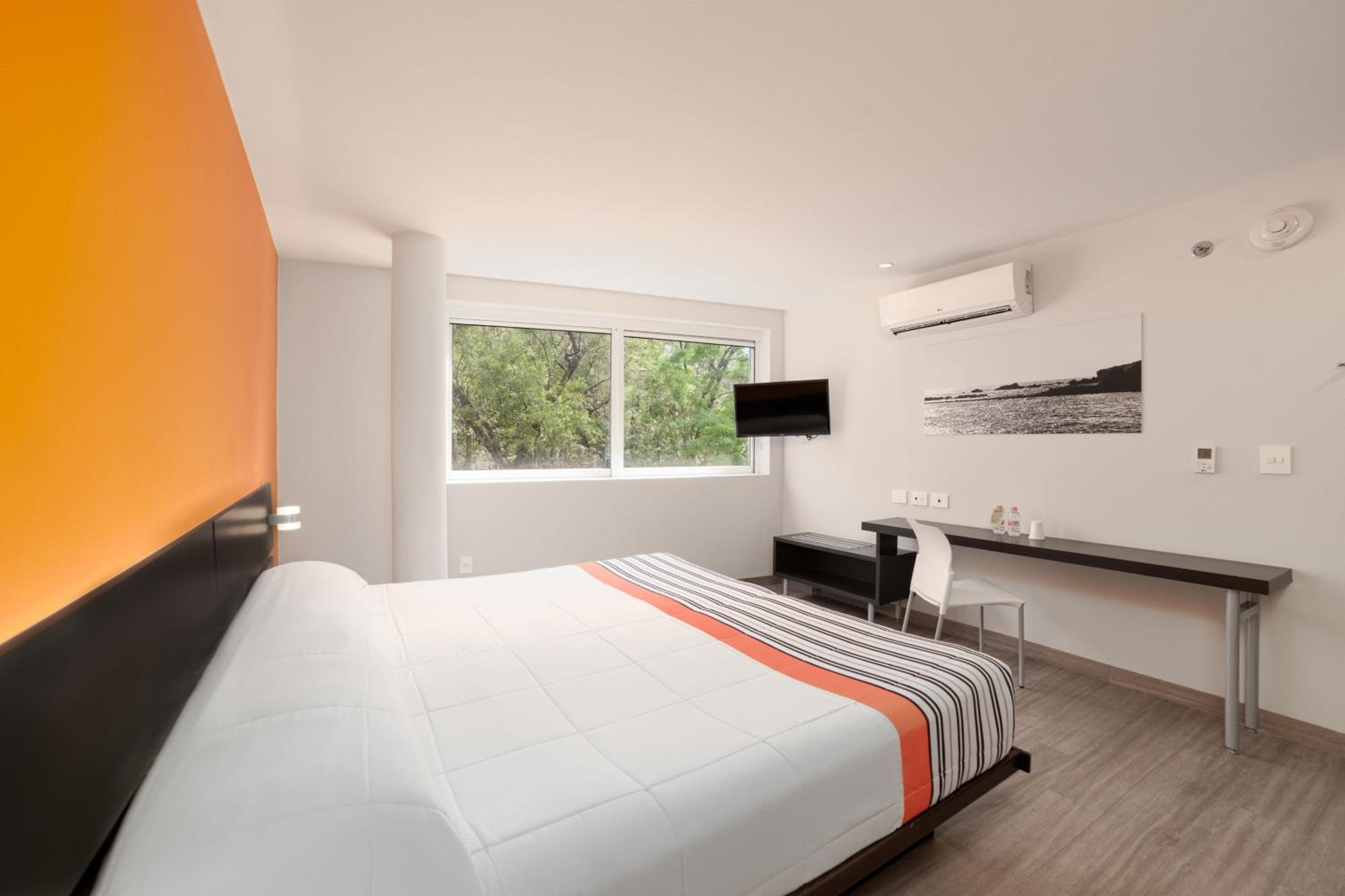 City Express Junior by Marriott Ciudad de México Sullivan -> City Express Junior von Marriott Ciudad de México Sullivan — 12