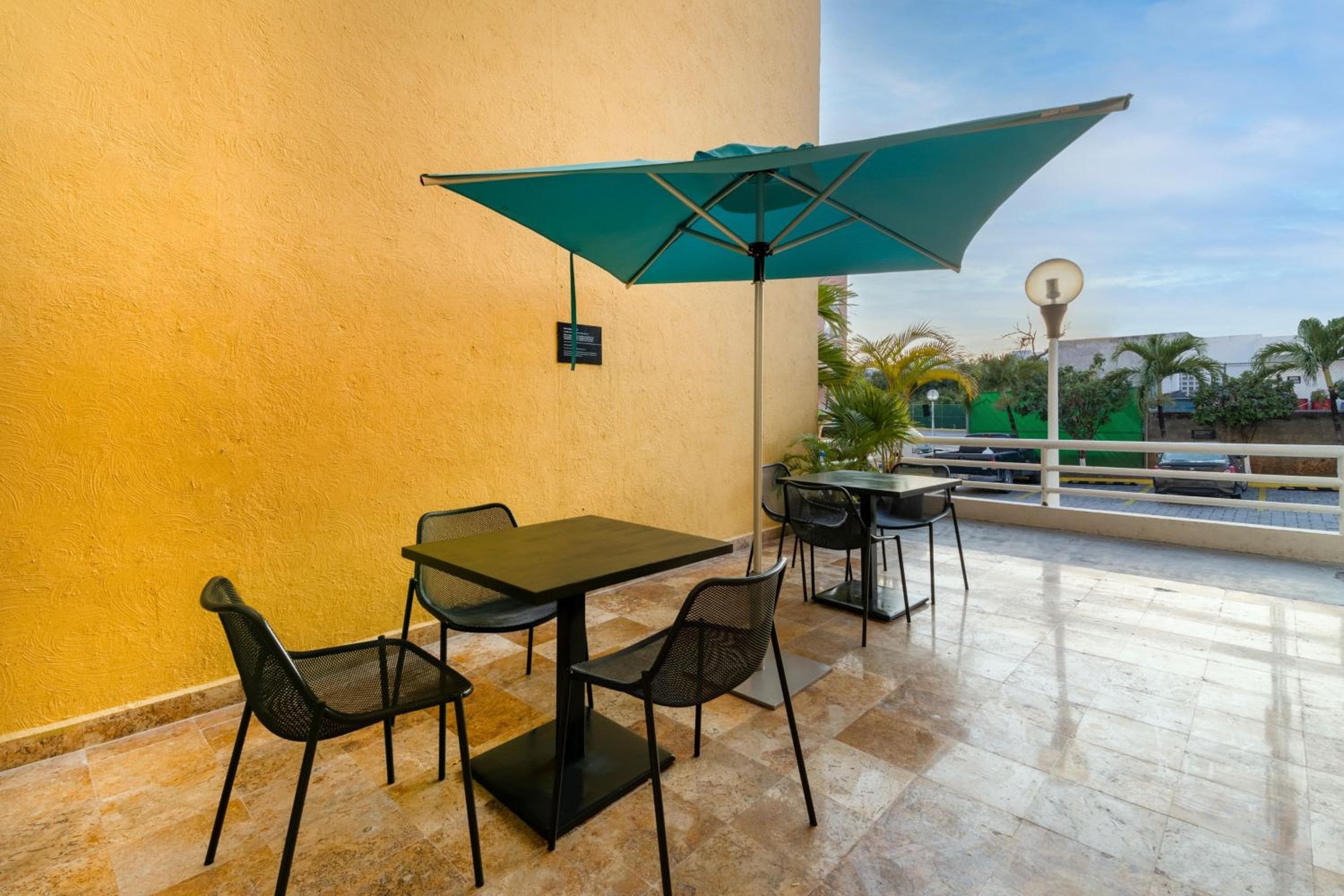City Express by Marriott Cancun — 8