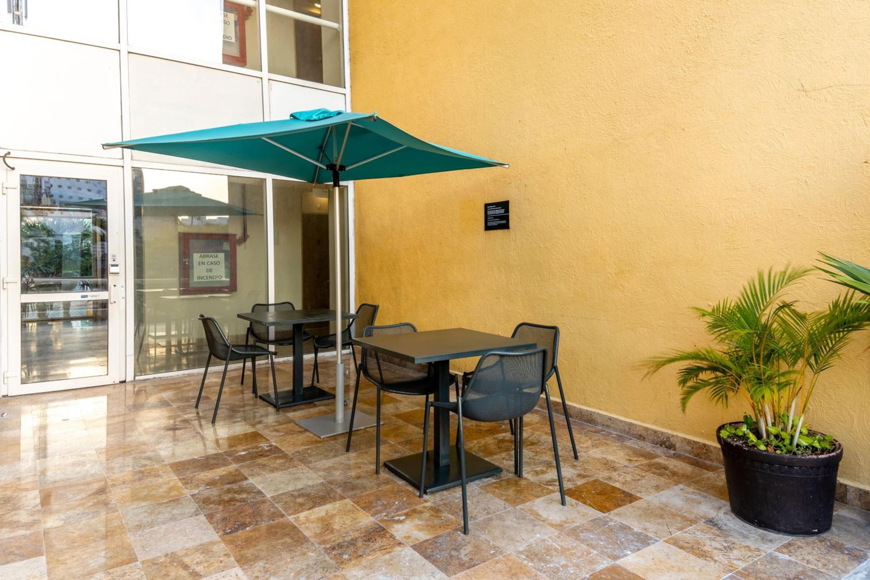 City Express by Marriott Cancun — 9