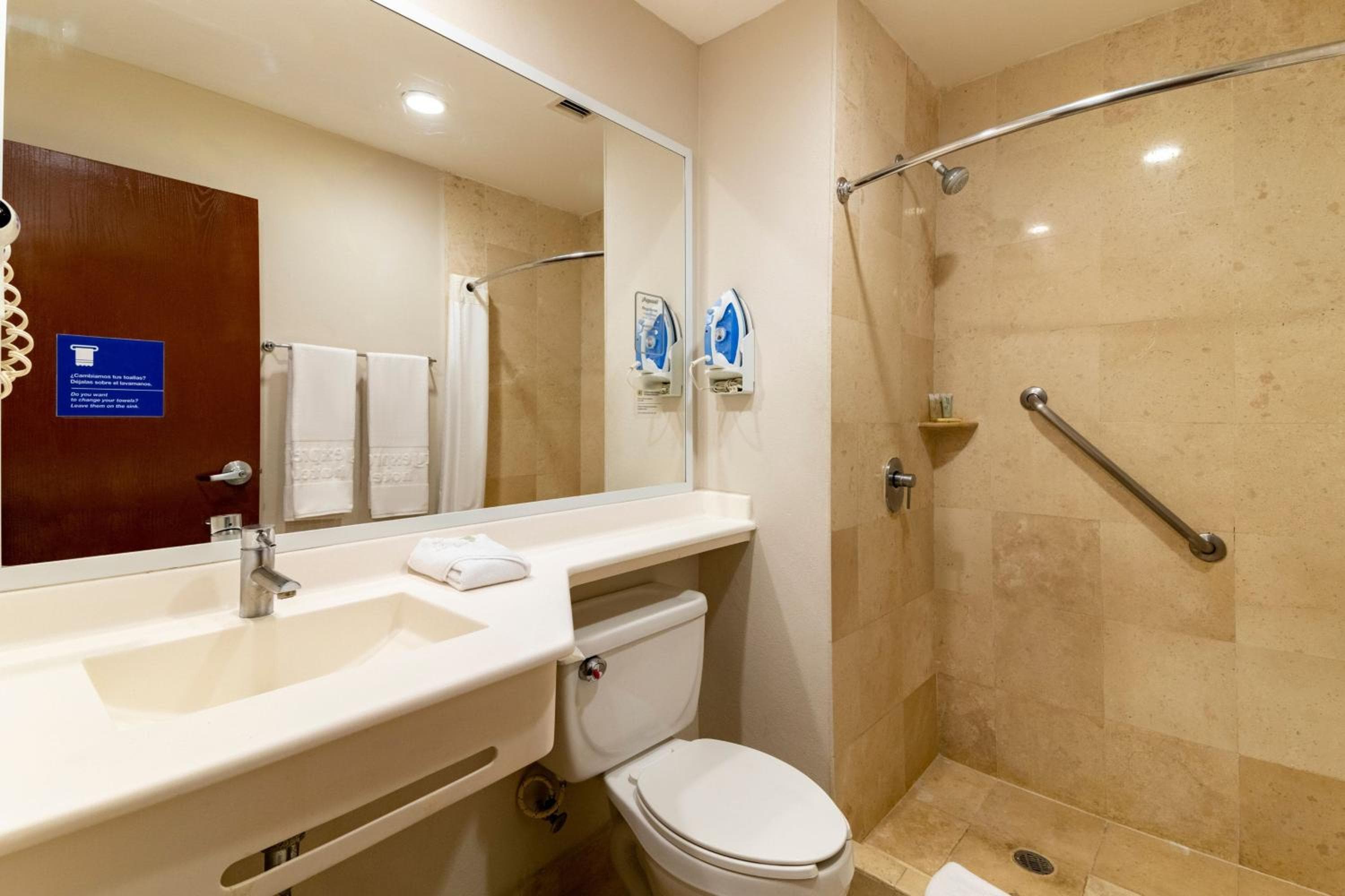 City Express by Marriott Cancun — 27