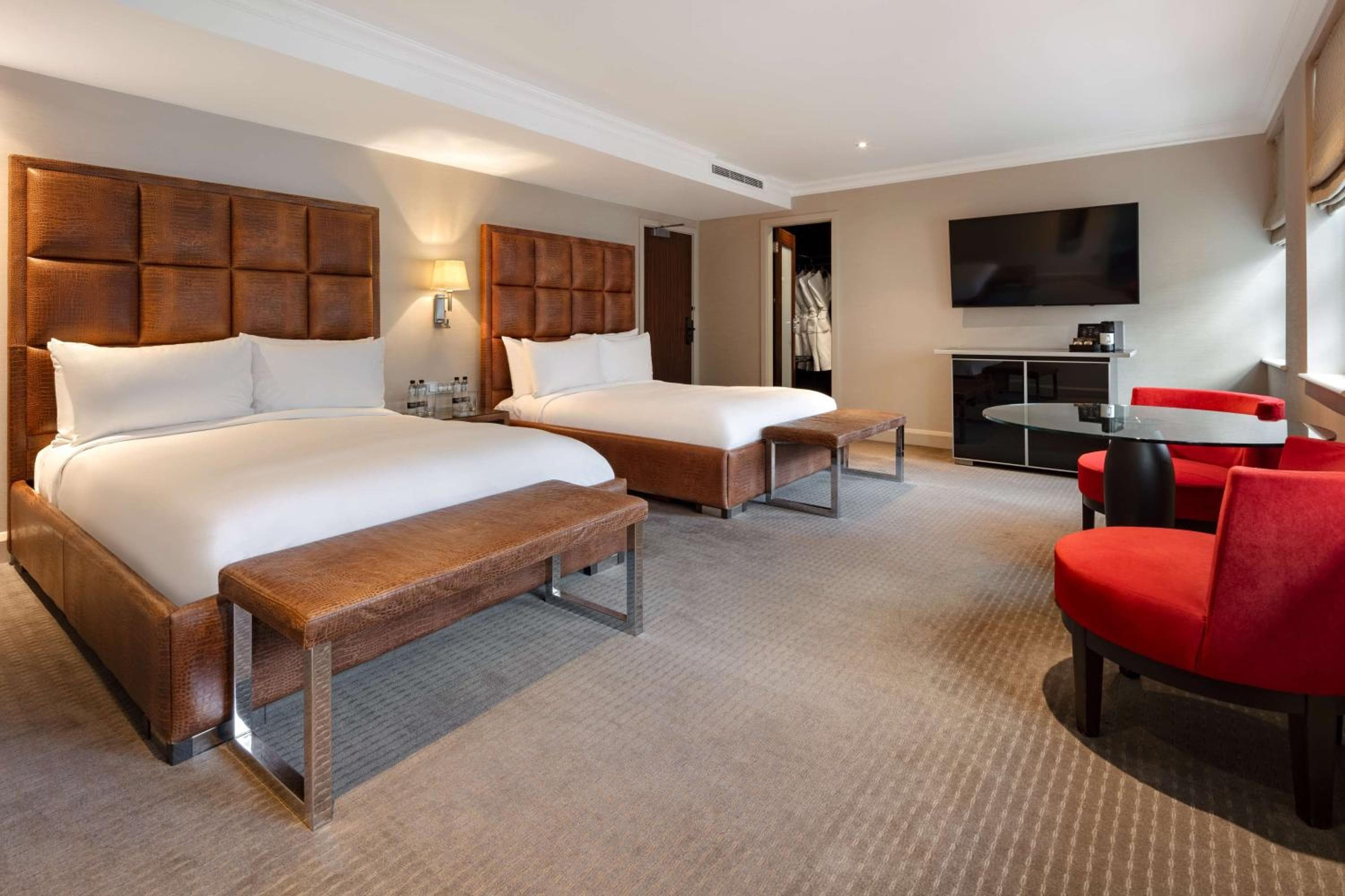 La Fiera di Maggio, A Radisson Collection Hotel, Mayfair Londra — 28