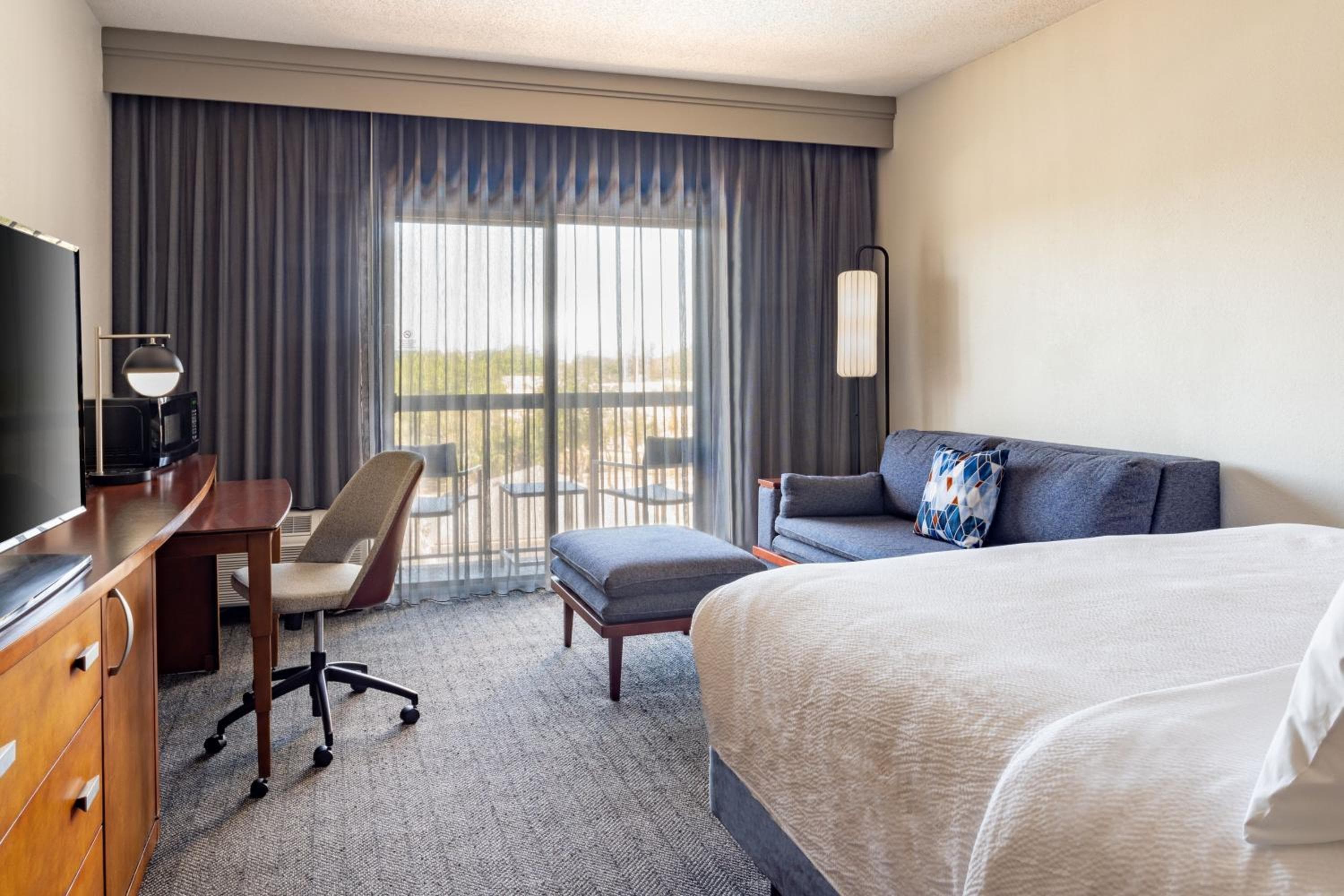 Courtyard Tampa Westshore/Airport — 8
