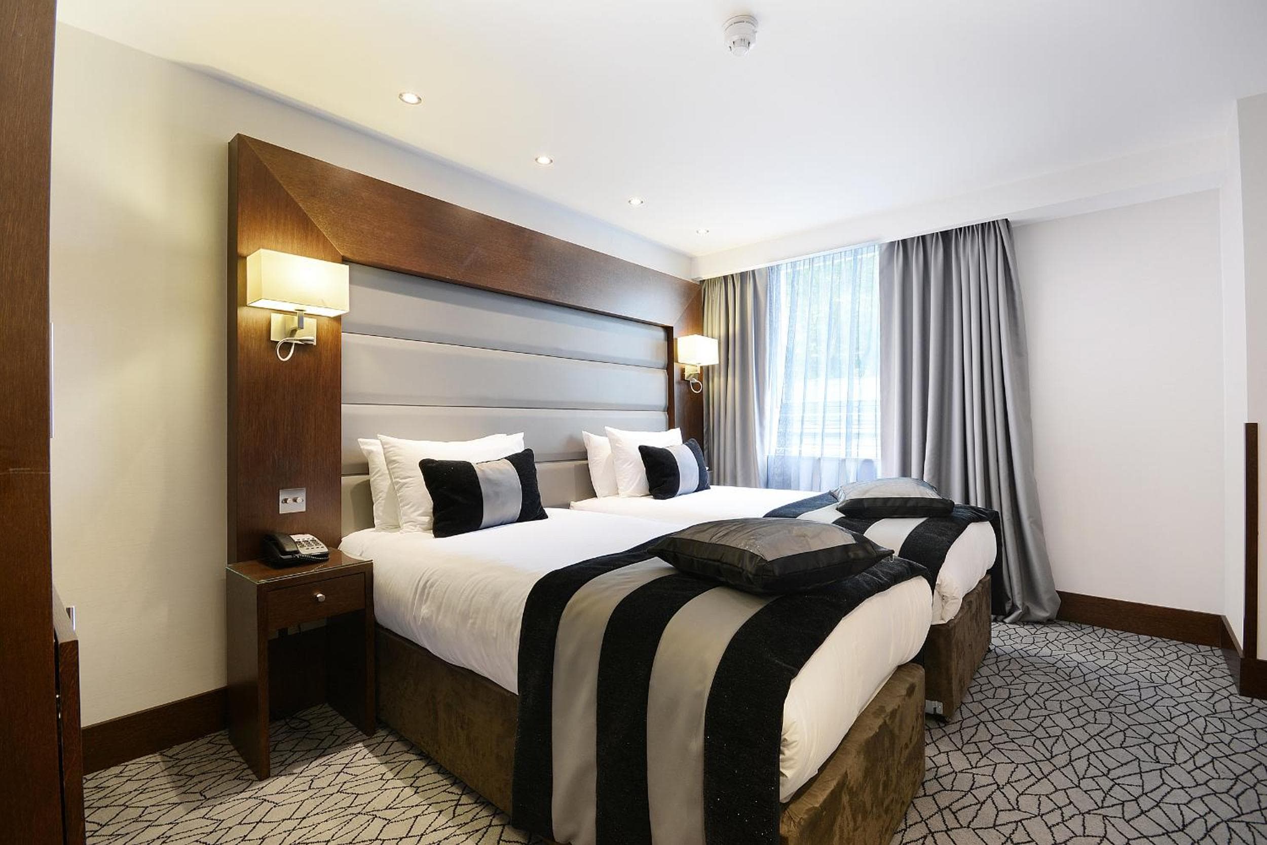 Parco Grand Paddington Corte — 16