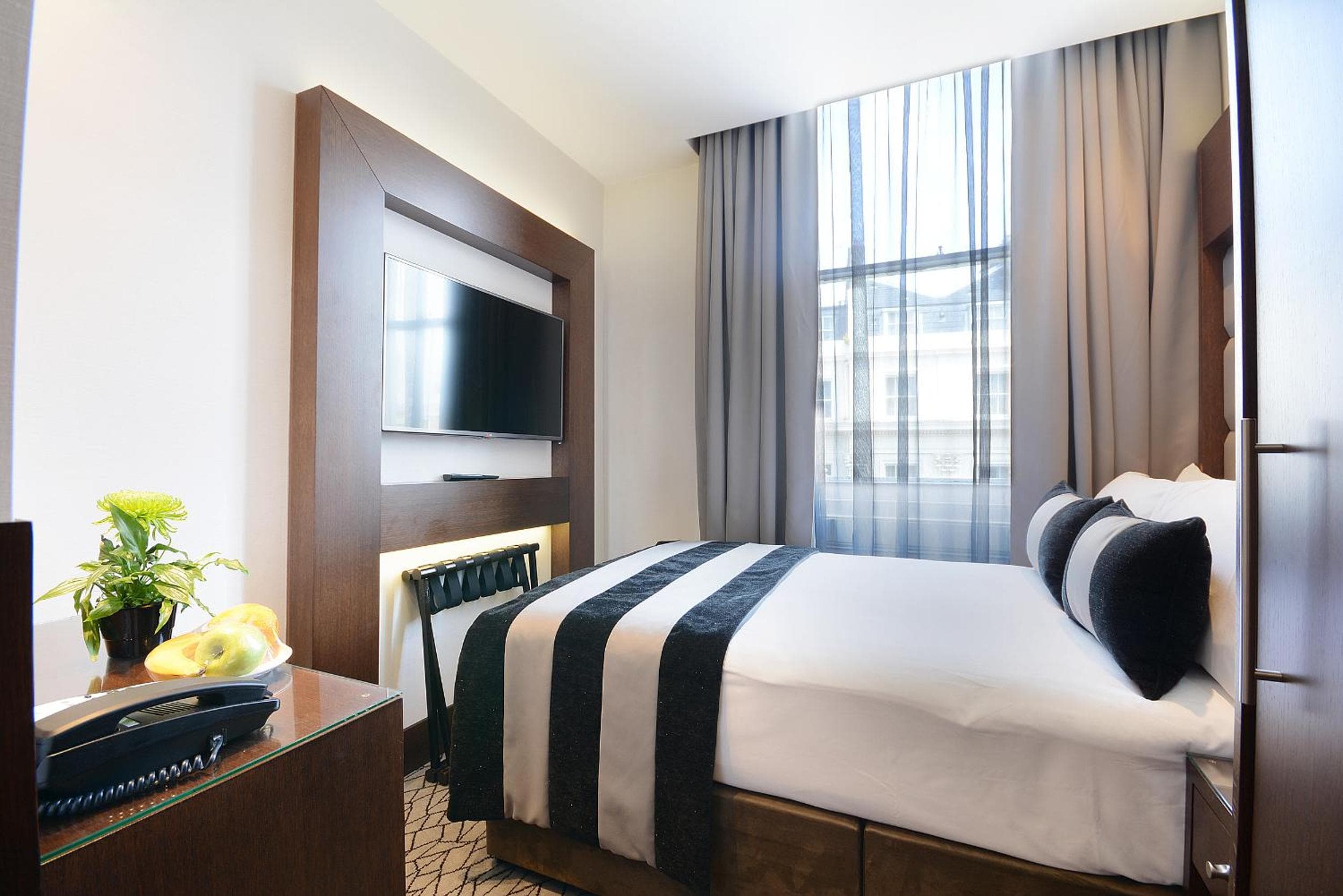Parco Grand Paddington Corte — 22