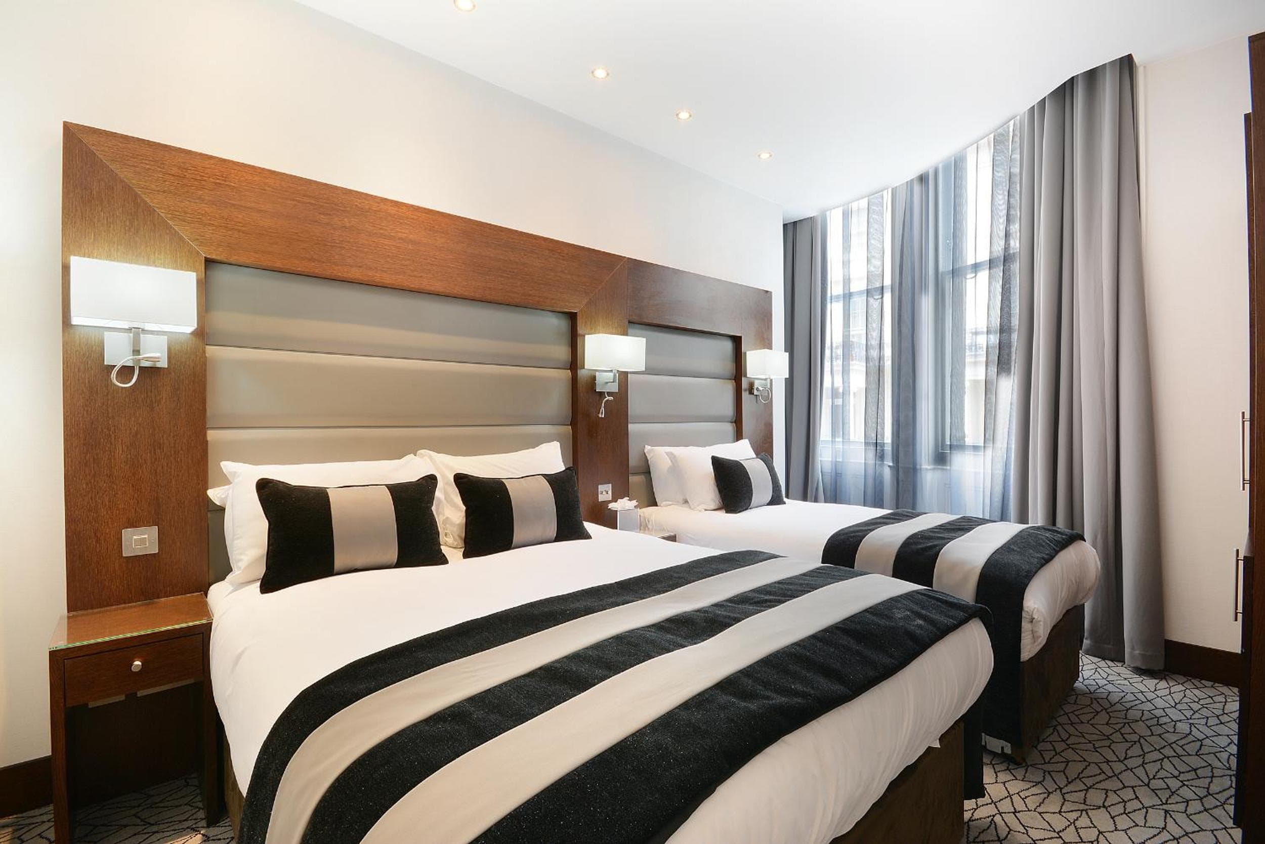Parco Grand Paddington Corte — 10