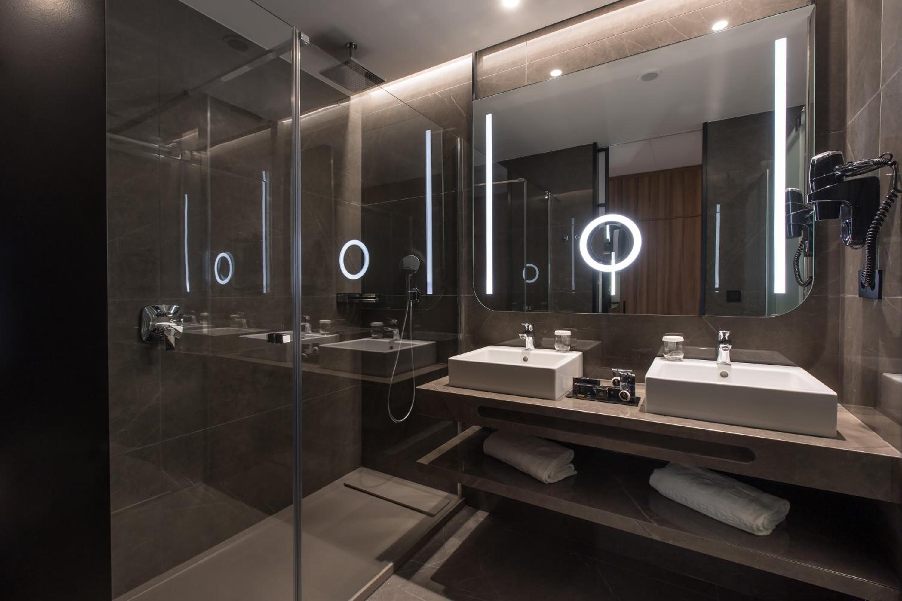 Hotel Giralda Center — 6