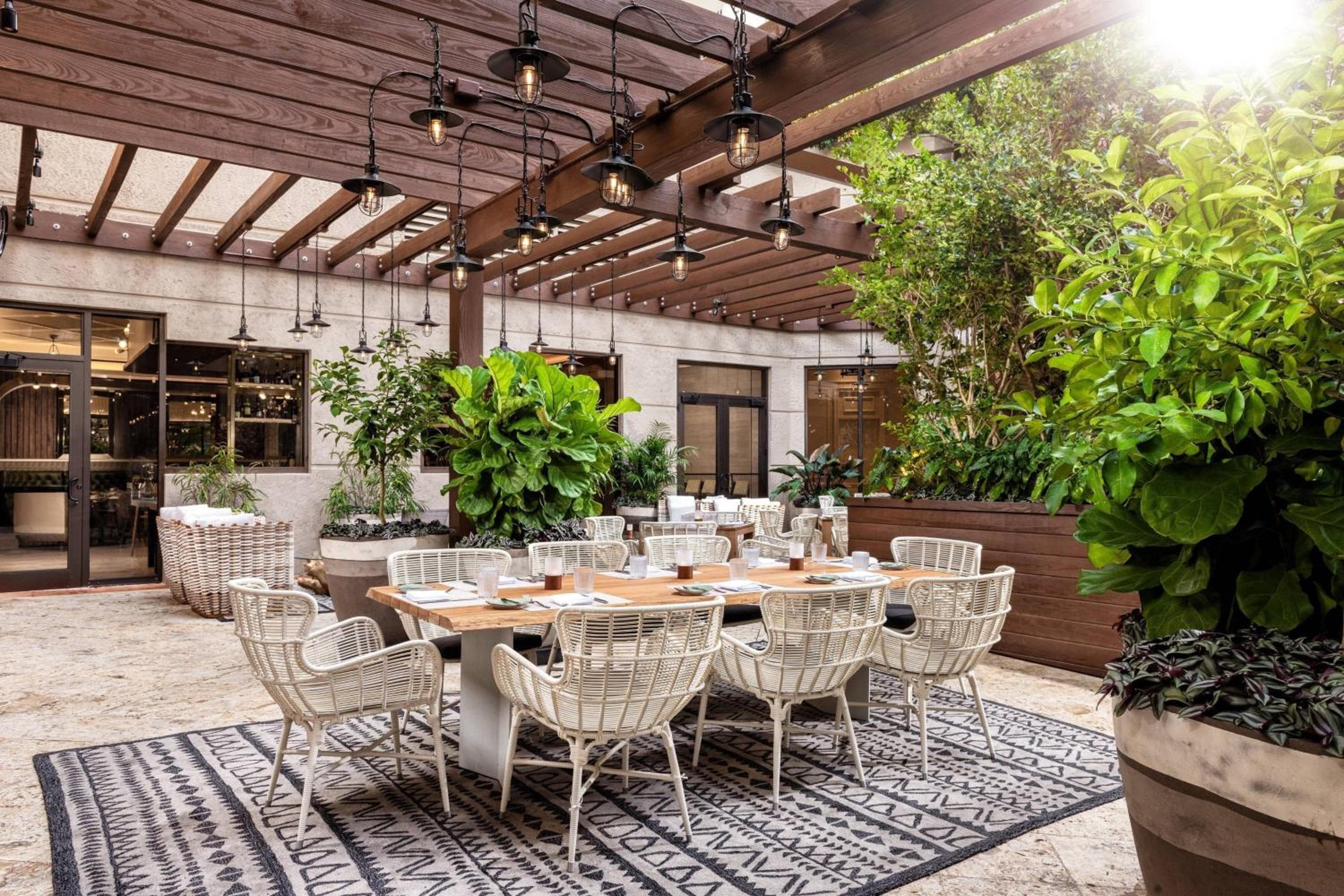 The Ritz-Carlton Coconut Grove, Miami — 8